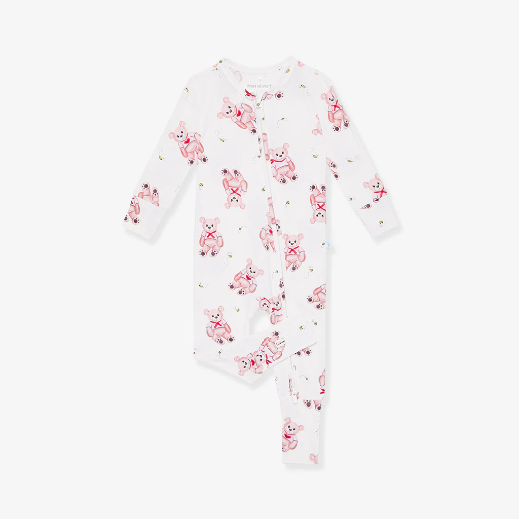 Teddy White Baby Convertible Sleeper | Theodoromeo | Posh Peanut