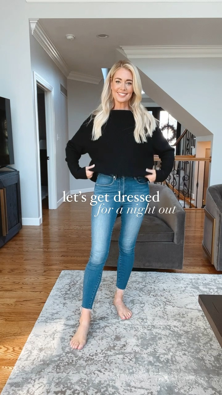 Wearing a small in sweater & 4/27 in jeans (jeans have stretch to them) 

Fall outfits, jeans, boots, western boots, sweater, thanksgiving outfits 

#LTKSeasonal #LTKHoliday #LTKfindsunder100
