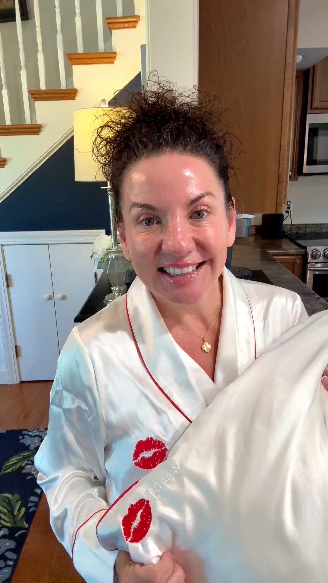 One of my favorite gifts I’ve ever received is my Blissy silk pillowcase. 🤍

I also love my Blissy silk robe (sold separately), but the pillowcase is the real game changer. It’s gentle on your hair, helps reduce frizz and breakage, and is much kinder to your skin while you sleep.

Have you ever tried a silk pillowcase?

#silkpillowcase #blissy #beautytips #skincaretips #ugccreator

#LTKBeauty #LTKHome #LTKmorningroutine