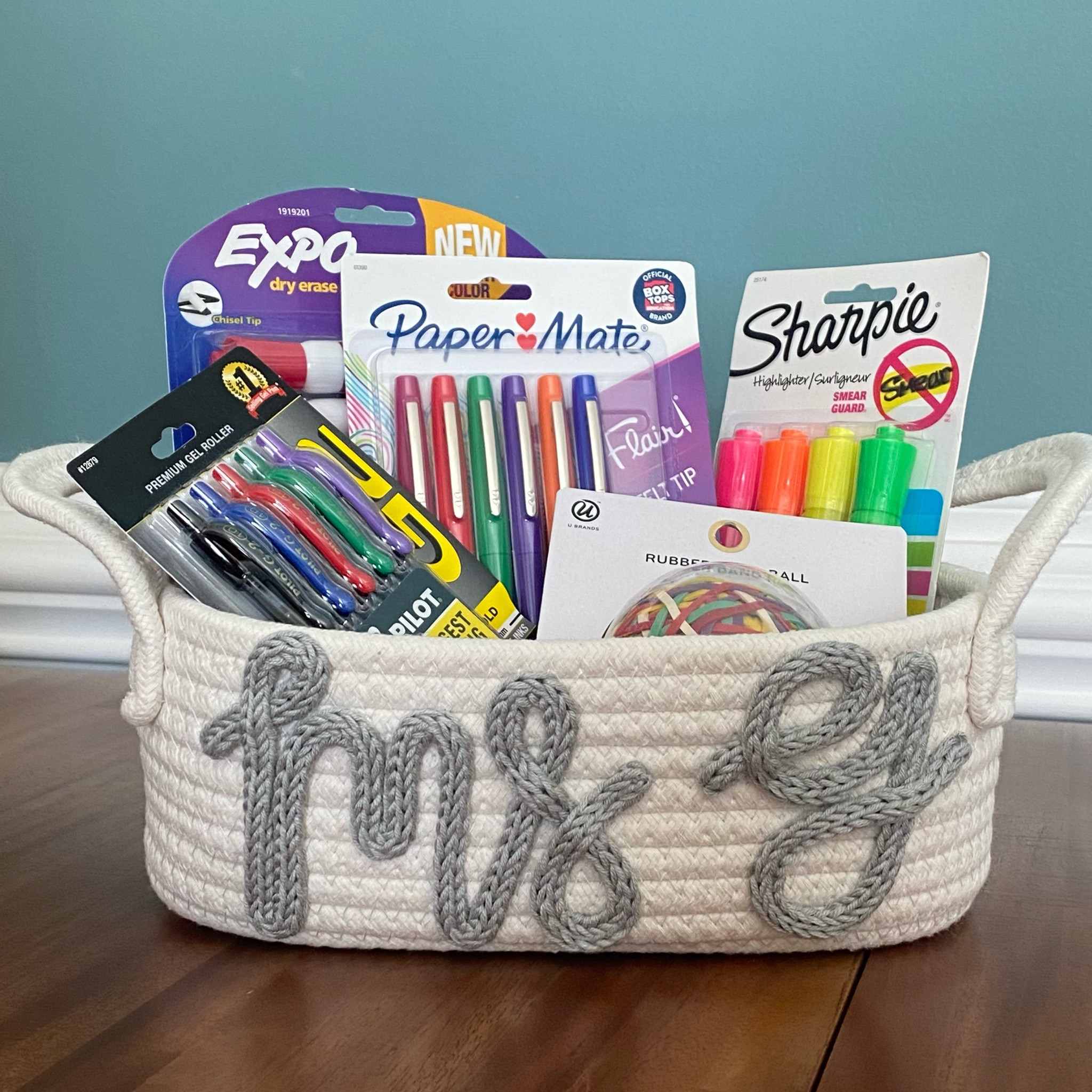 Fun fact: I love school supplies. Give me all the Flair pens and note pads, please! I also love gifting my kids teachers who pour so much of their time and love into our babies day after day.

#LTKkids #LTKGiftGuide #LTKHoliday