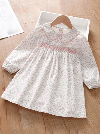 Toddler Girls Ditsy Floral Peter Pan Collar Shirred Dress | SHEIN