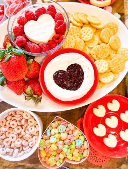 Valentine’s Day brunch ideas 

Use a cookie cutter on a wheel of brie - fill heart shaped hole with jelly and place the cutout heart in a bowl of berries

Cookie cutters can cut our heart shaped pats of butter or hold cereal, candy and small snacks 





Valentine’s Day, Valentine’s Day brunch , brunch ideas , breakfast 

#LTKunder50 #LTKSeasonal #LTKhome