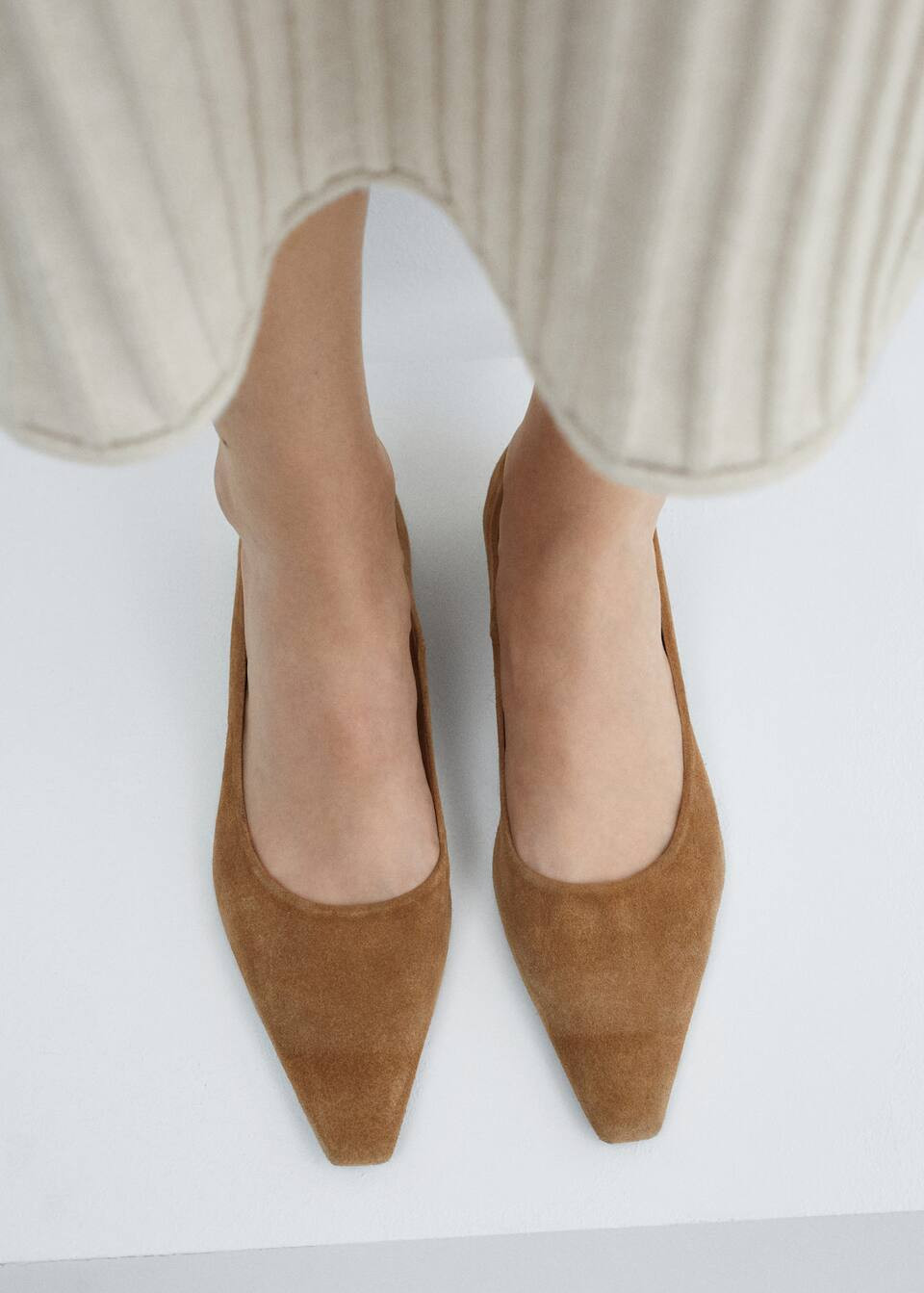 Pointed toe leather shoes -  Woman | Mango Canada | Mango Canada