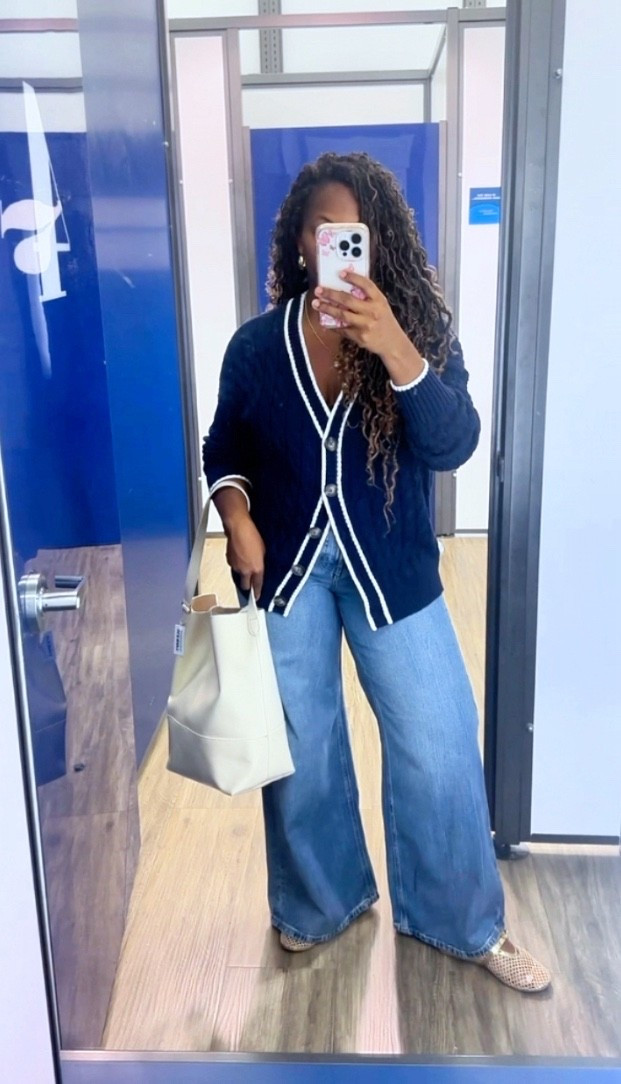 Fall outfit idea from @OldNavy

The super high rise wide leggings are a must have! So flattering and I’m also loving this beautiful, navy vest and beige tote

#LTKFindsUnder50 #LTKSaleAlert #LTKStyleTip
