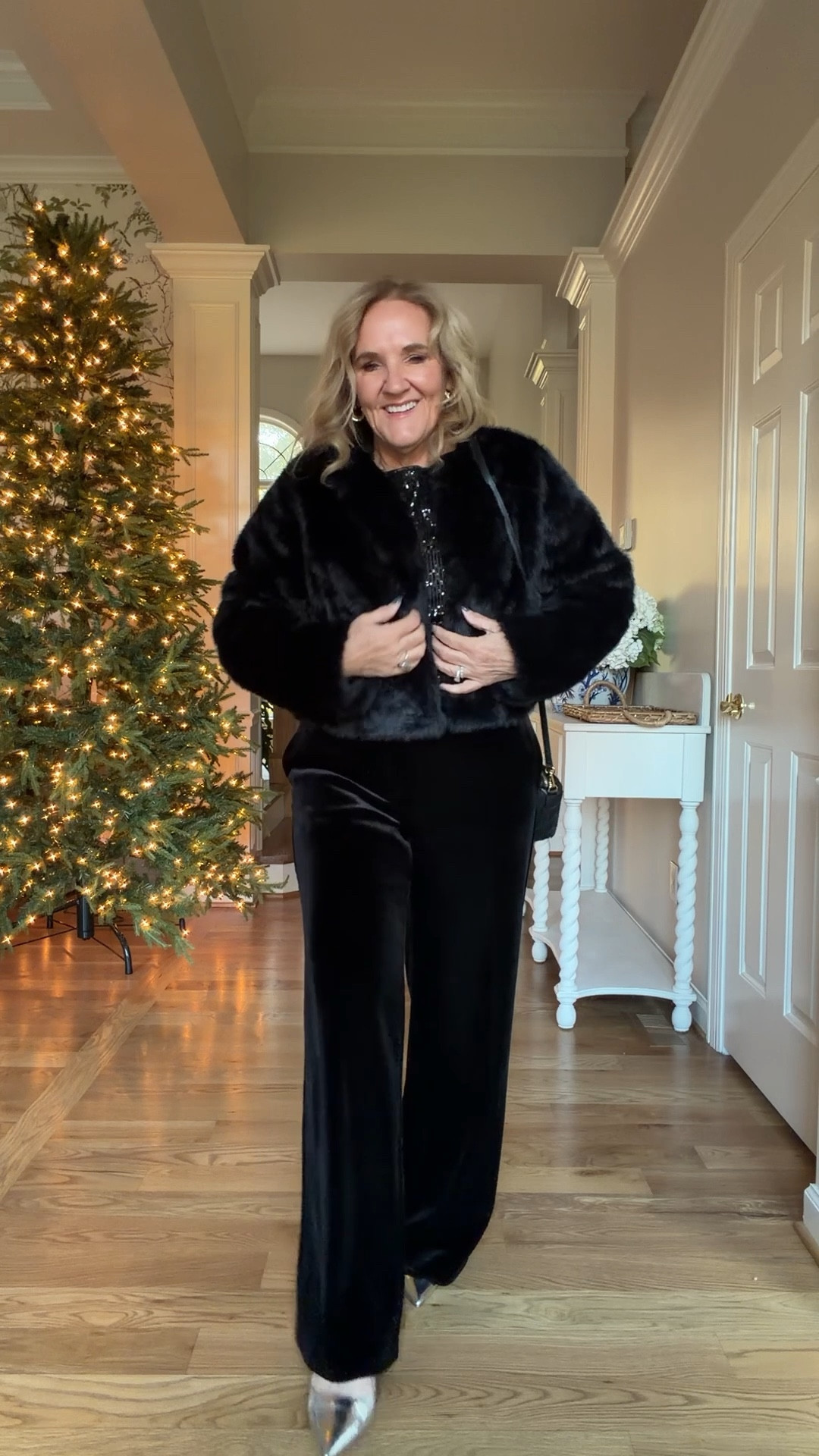 Velvet pants size 8 reg 
Faux fur med petite 
Sequined top I’m in a medium and I def need a larger size! 

@loft holiday party New Year’s Eve 

#LTKParties #LTKOver40 #LTKCyberWeek 

#LTKHoliday