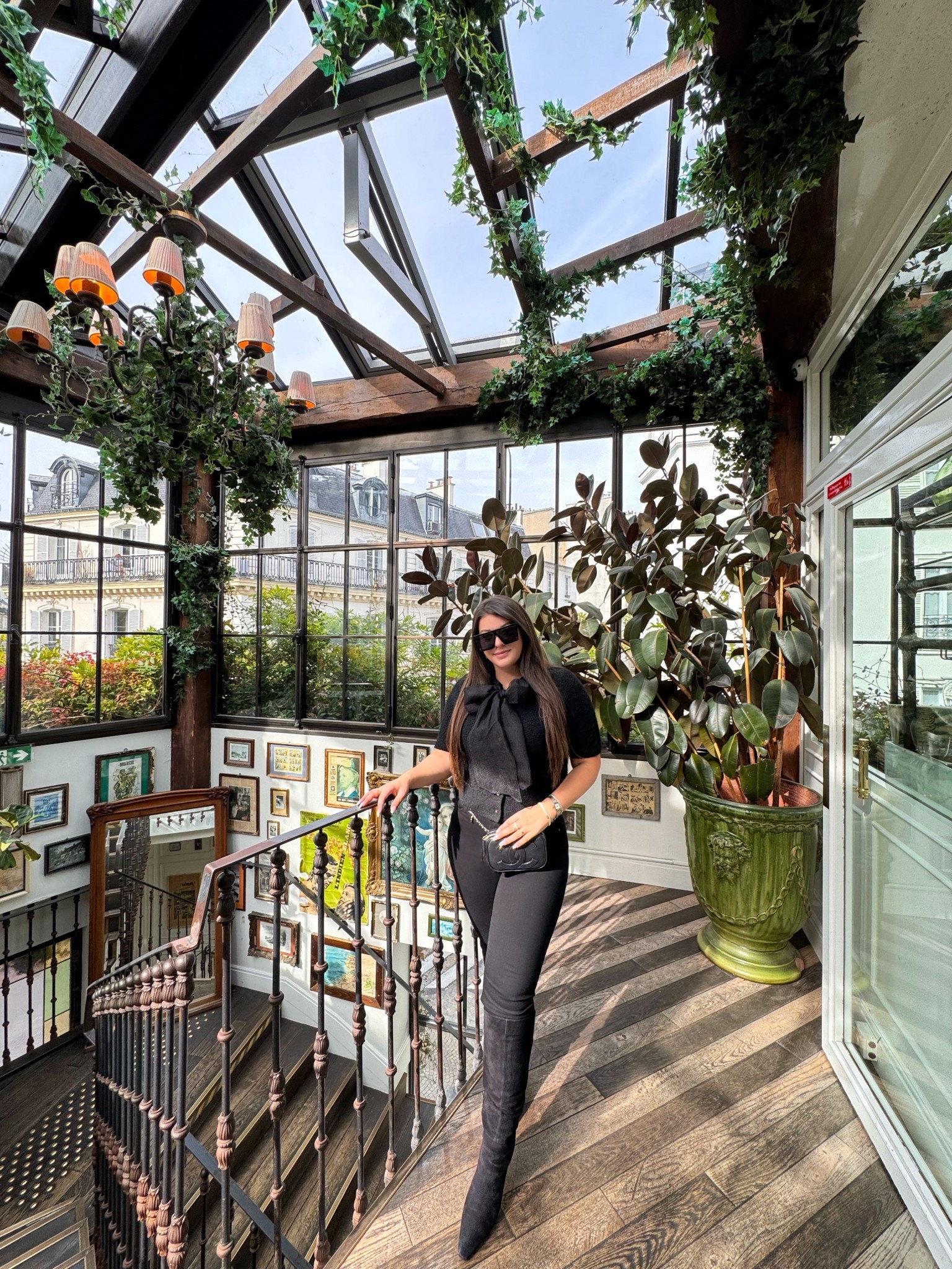 Lunch in Paris 🖤 

#LTKShoeCrush #LTKStyleTip #LTKFindsUnder100