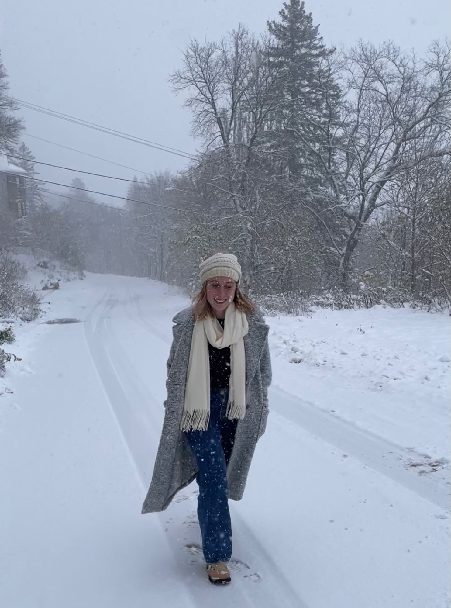 They don’t have the colors in stock for my jeans or boots but I’ve linked the exact style I have!

#LTKHoliday #LTKunder50 #LTKSeasonal