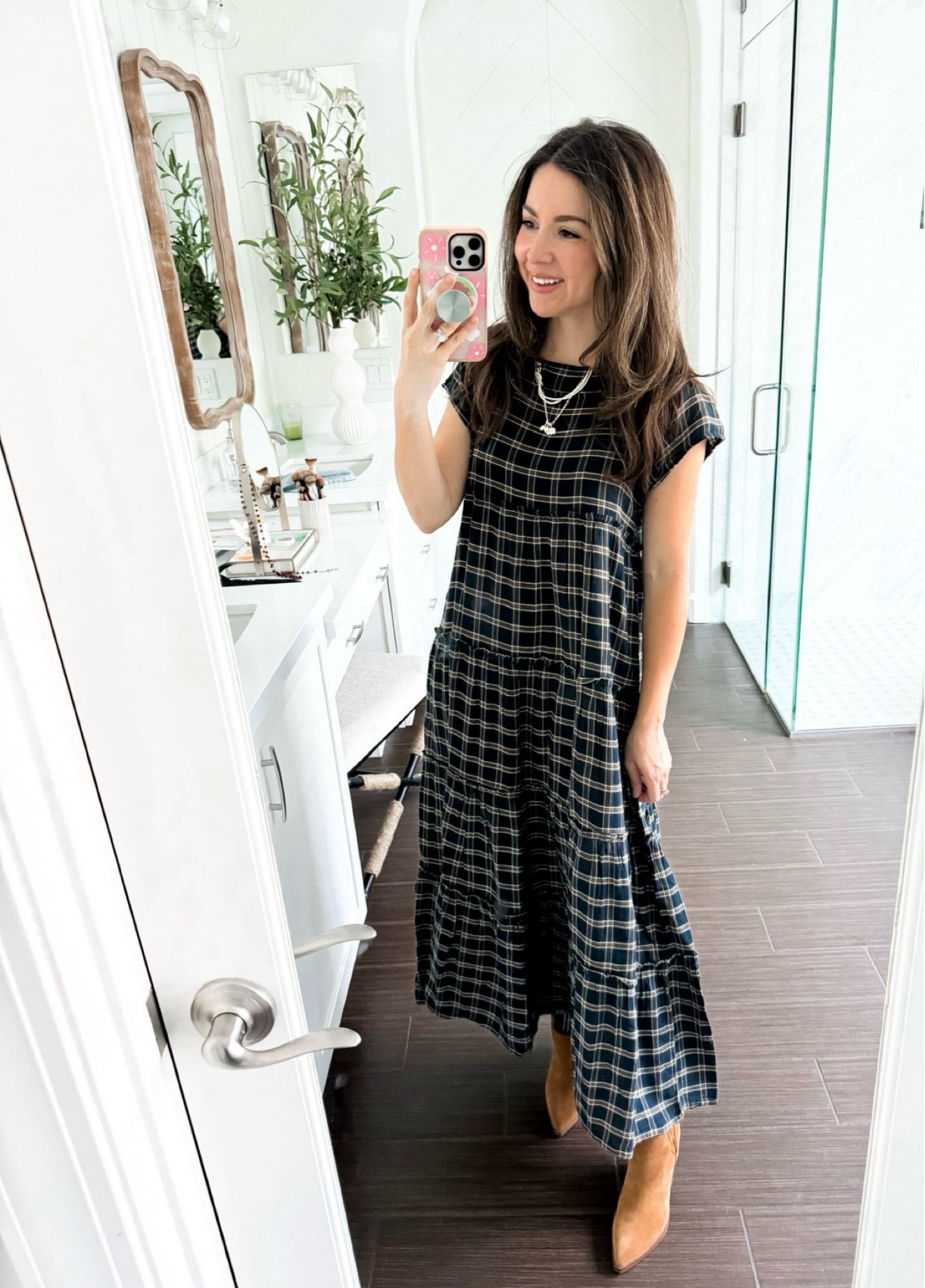 Love a fall maxi dress!


Fall outfit inspo, fall fashion, maxi dress, petite fall fashion, petite outfit inspo, mom stylee

#LTKSeasonal #LTKStyleTip