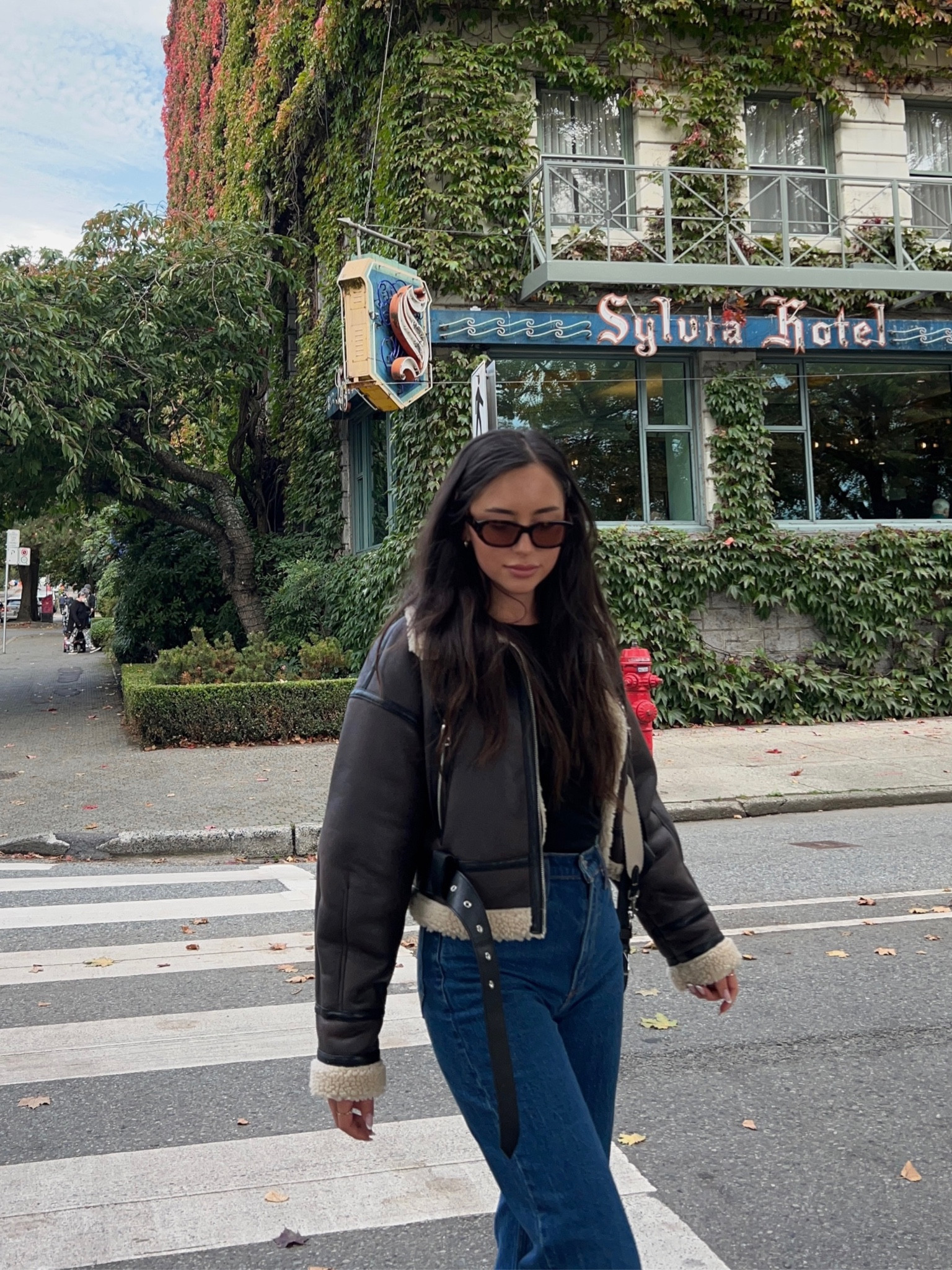 comfy and cute outfit for fall ✨

#LTKSeasonal #LTKFindsUnder100 #LTKootd