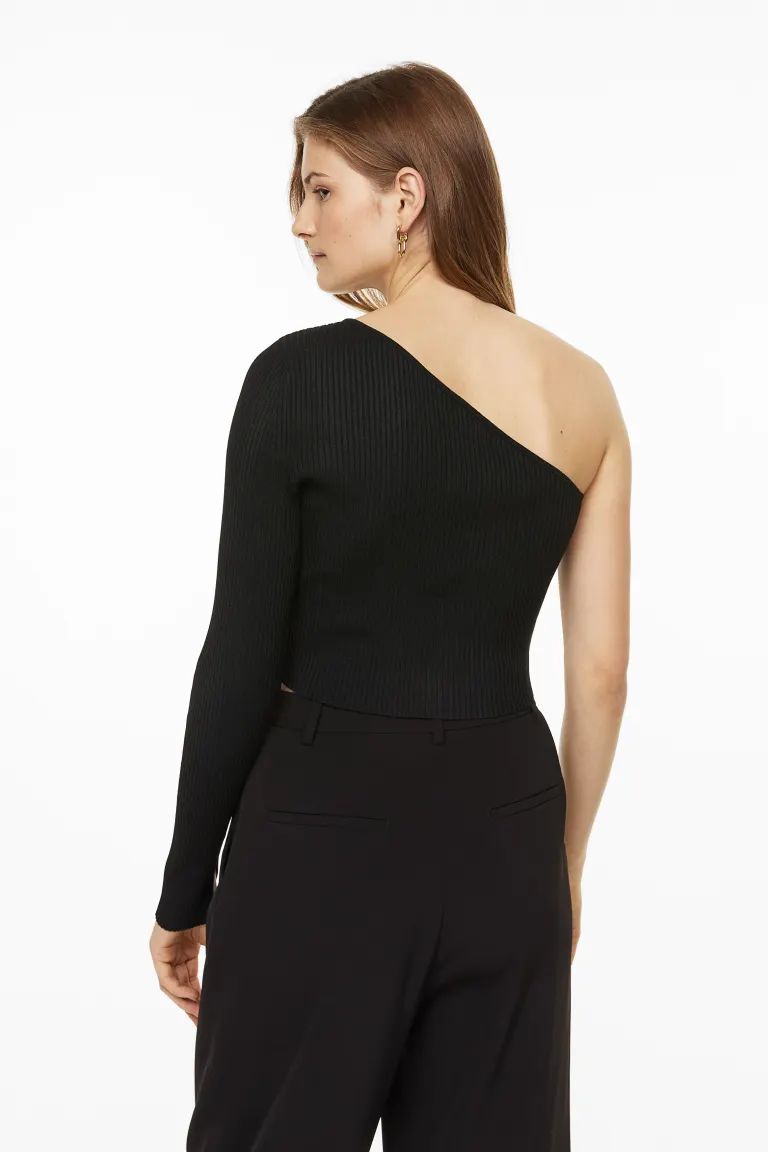 Geripptes One-Shoulder-Shirt | H&M (DE, AT, CH, DK, NL, NO, FI)