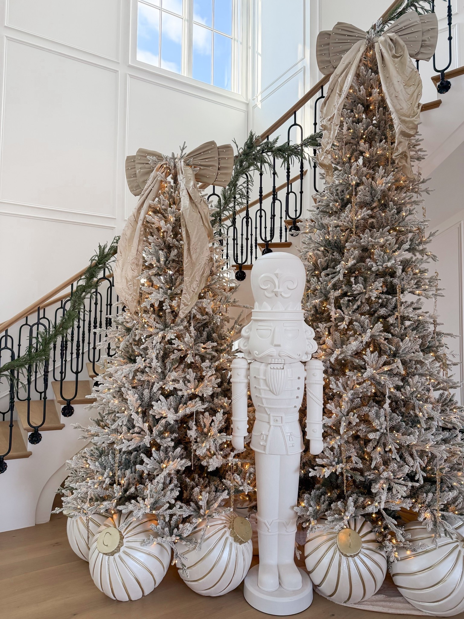 Use code WHITNEYNRIFE30 for 30% off our Christmas tree topper bows! 

#LTKCyberWeek #LTKHome #LTKHoliday