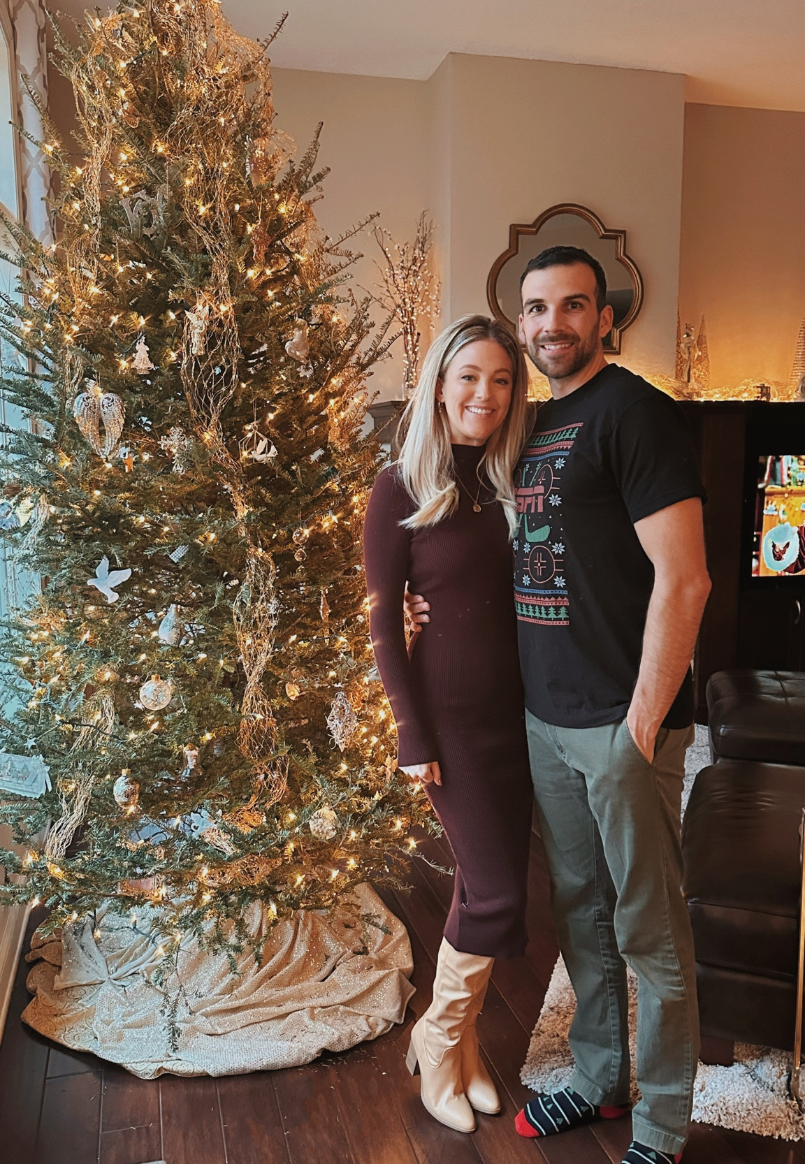 ‘Tis the Season! ✨
Love, Ash & Jake

Dress: TTS - Small
Boots: TTS - 7
Hair: Le Clip 32mm 

#LTKGiftGuide #LTKSeasonal #LTKHoliday