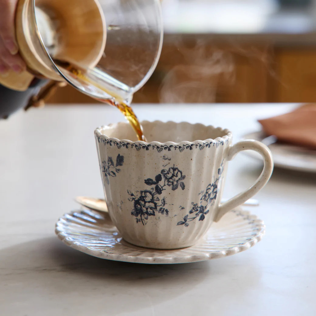 Heirloom Garden Floral Tea Set | Magnolia