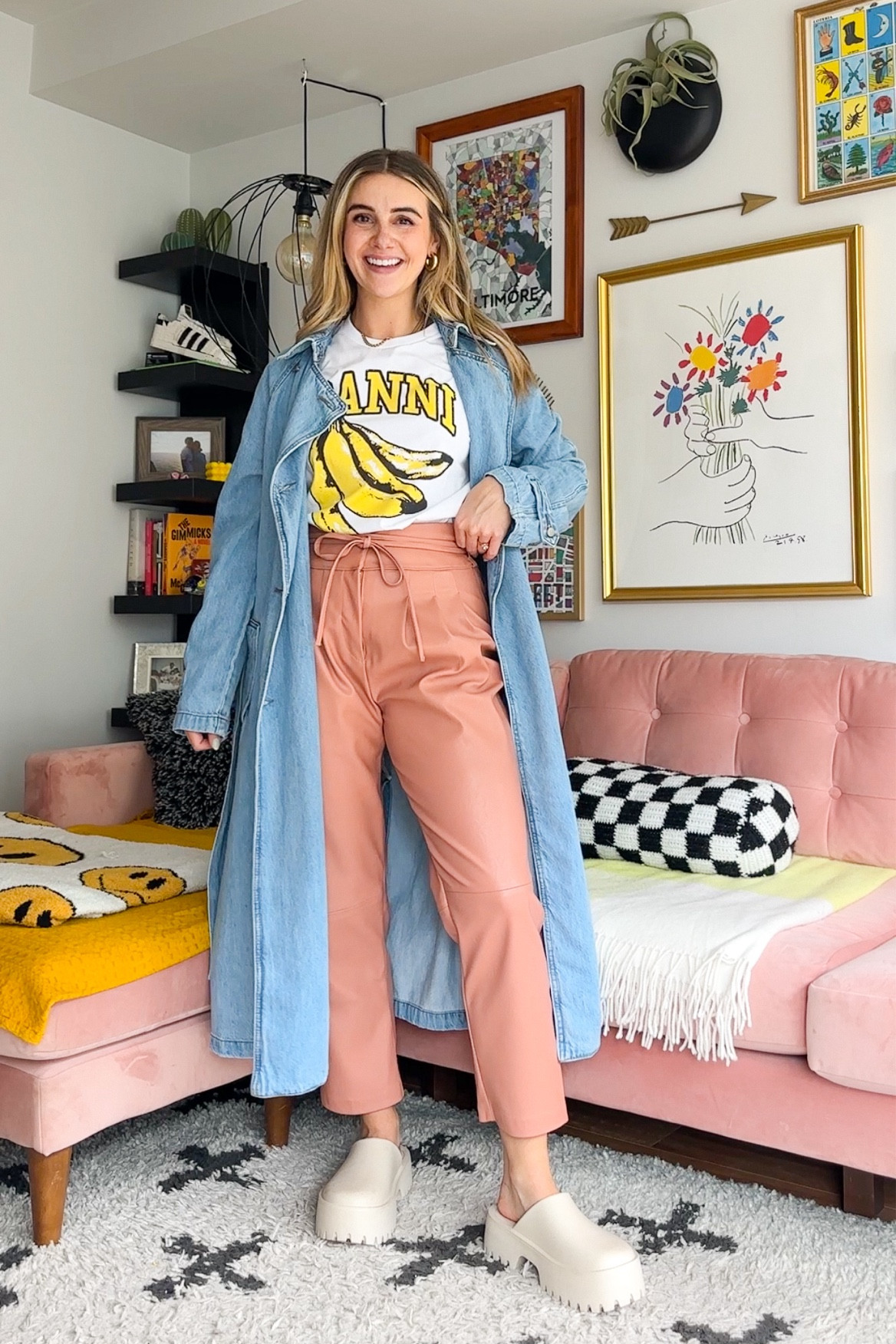 1 denim trench, 8 ways
Wearing a small in the trench

Wearing a small in the tee 