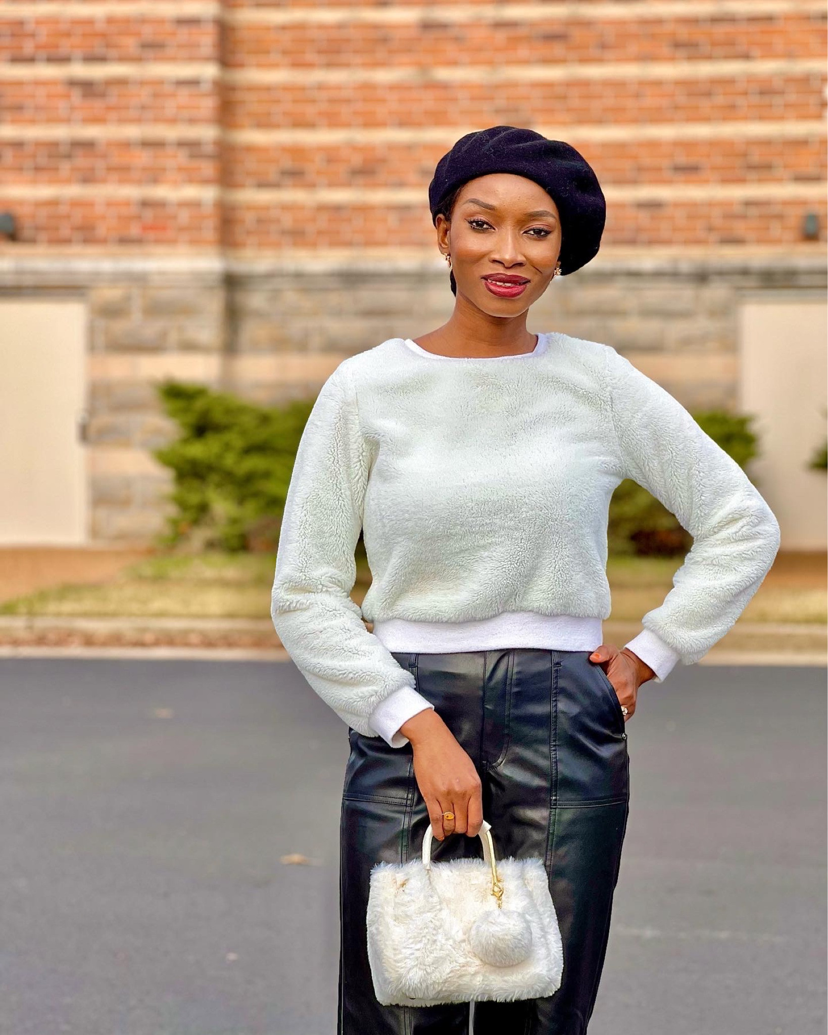 WHO doesn’t like cozy? This faux fur luxe top is it! Shop the sale here before it’s gone.🤗 #fauxfurtop #fauxfur #petitefashion #giftsforher

#LTKstyletip #LTKFind #LTKfit