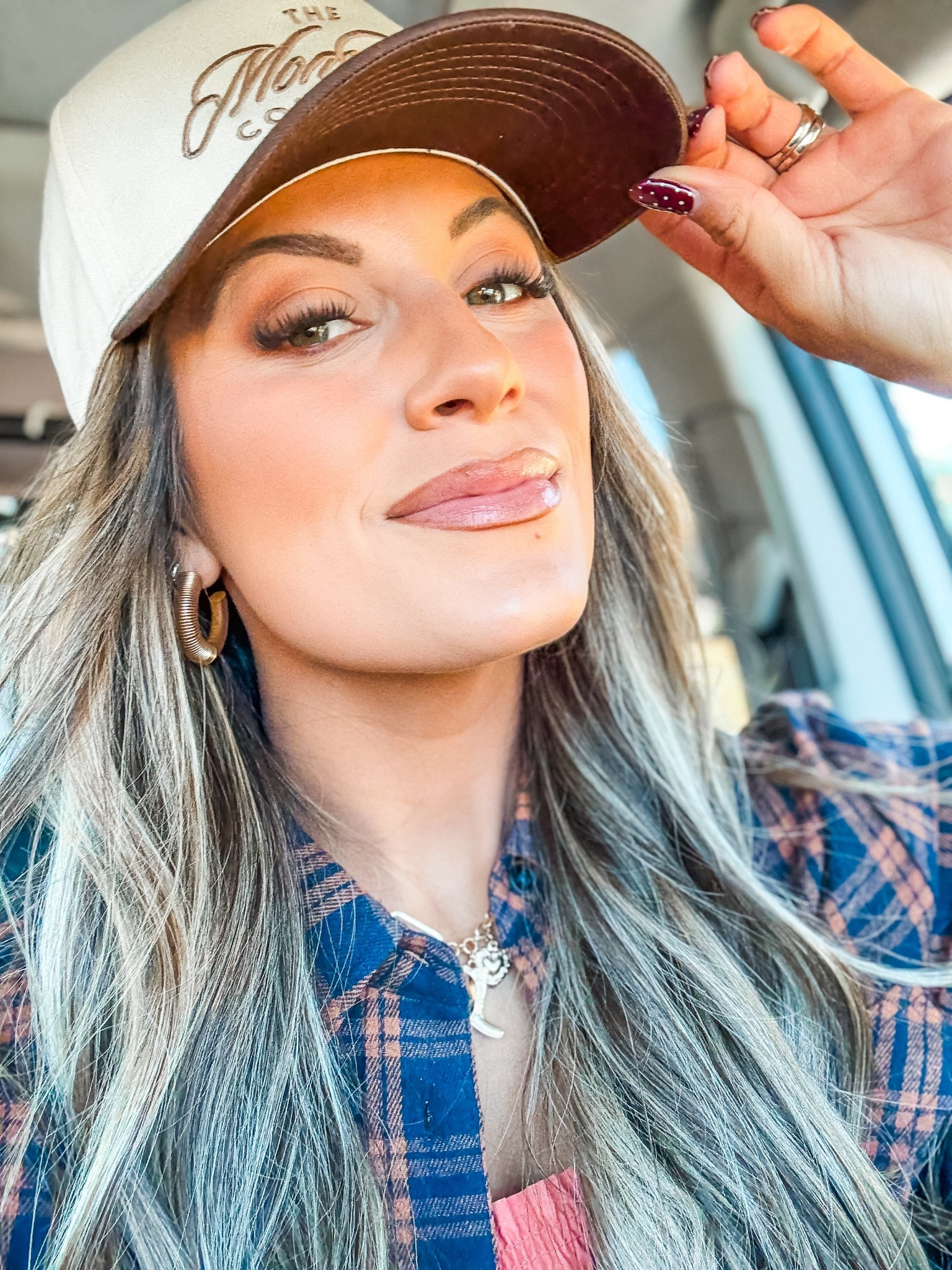 I am always asked about my lip combo💋
Easy, Peasy perfect brown/pink combo! 

Lip liner: cool brown
Gloss: primrose 

#LTKBeauty