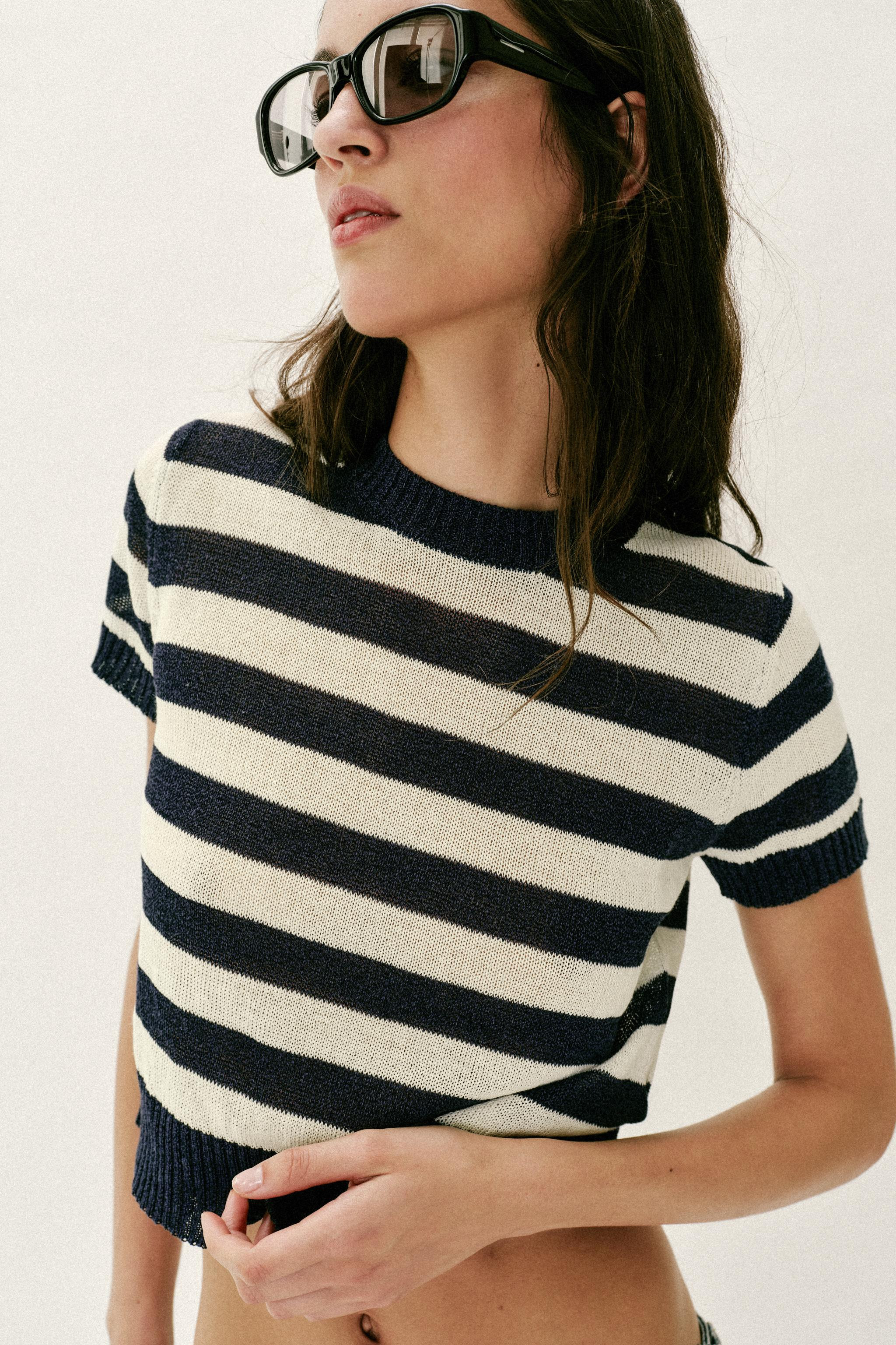 SHORT SLEEVE KNIT TOP | Zara UK