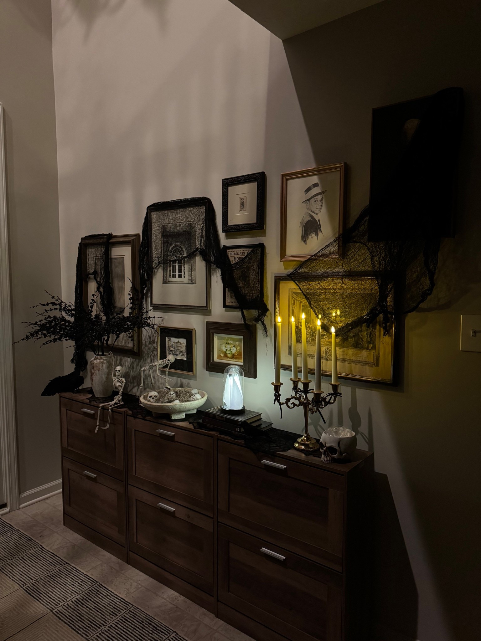 My entry way Halloween decor! 🕷️🕸️💀

#LTKSeasonal #LTKHalloween #LTKHome