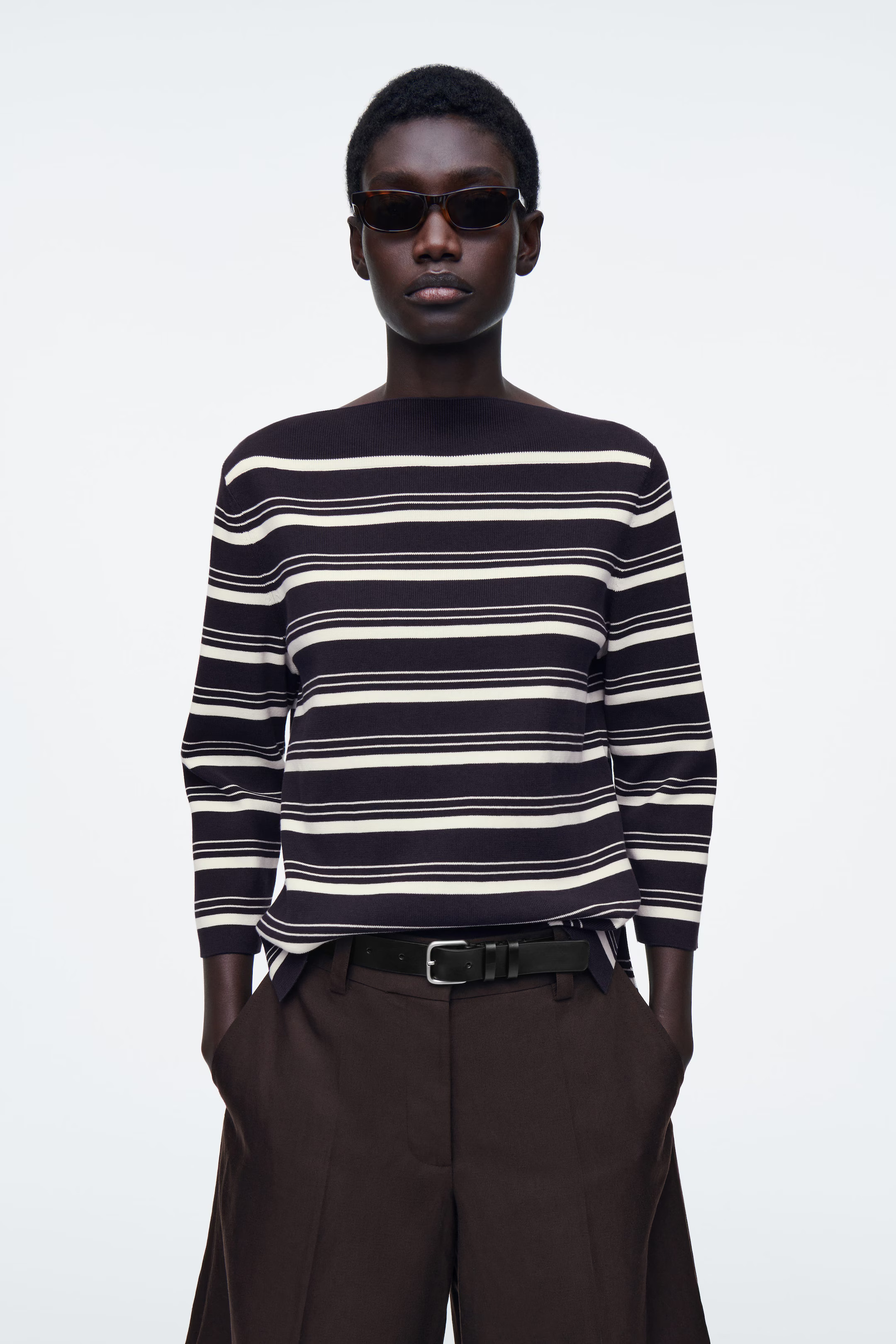 BOAT-NECK STRIPED COTTON JUMPER - NAVY / STRIPED | COS GB | COS UK