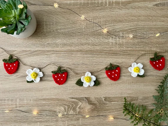 Crochet Strawberry Garland  Fruit Garland  Wall Hanging  | Etsy | Etsy (US)