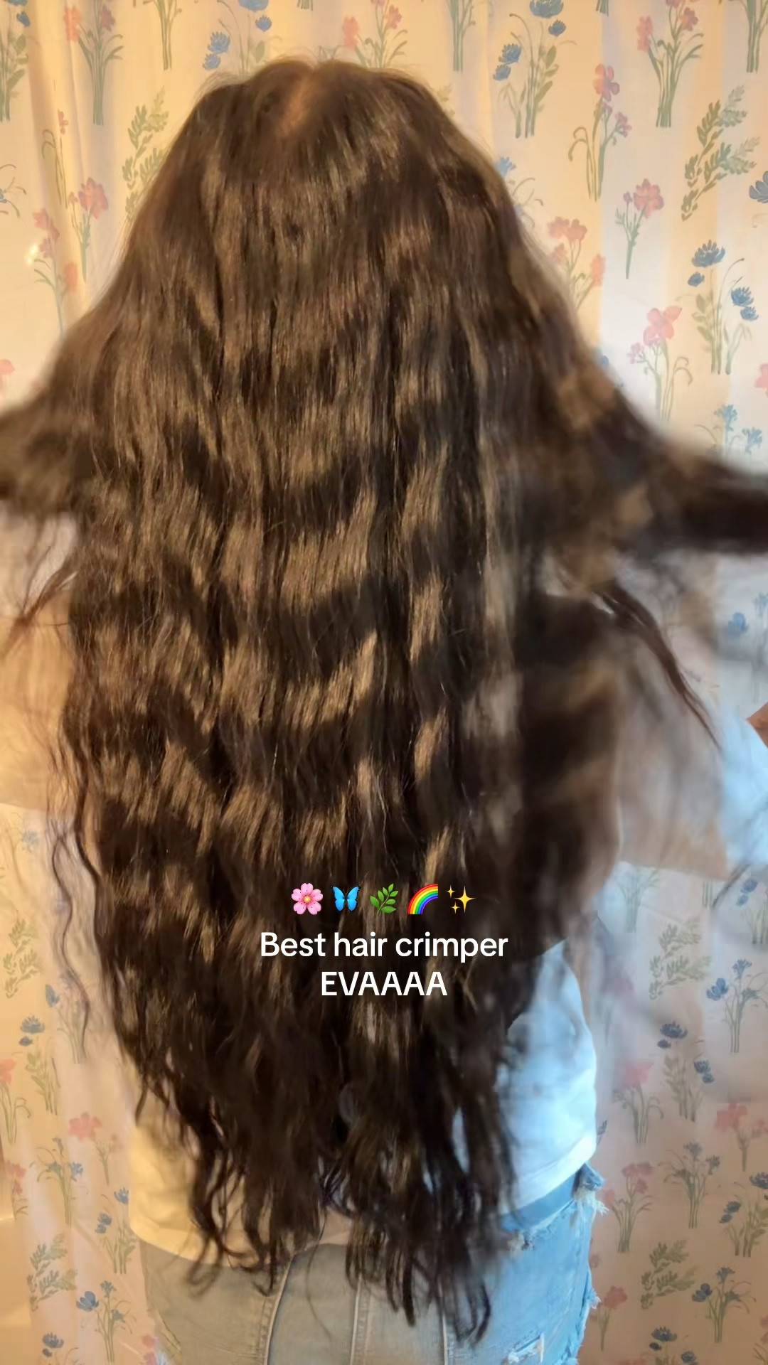 Best hair crimper Everrrrrrr 

#LTKVideo #LTKBeauty #LTKStyleTip