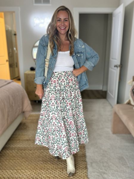 Teacher, casual lunch date, vacation whatever the occasion this outfit will do the trick ✨

White tank from Amazon
Denim jacket from Old Navy (L Petite)
Skirt is Abercrombie (M Petite)
Boots are Free People 

#LTKworkwear #LTKstyletip #LTKmidsize