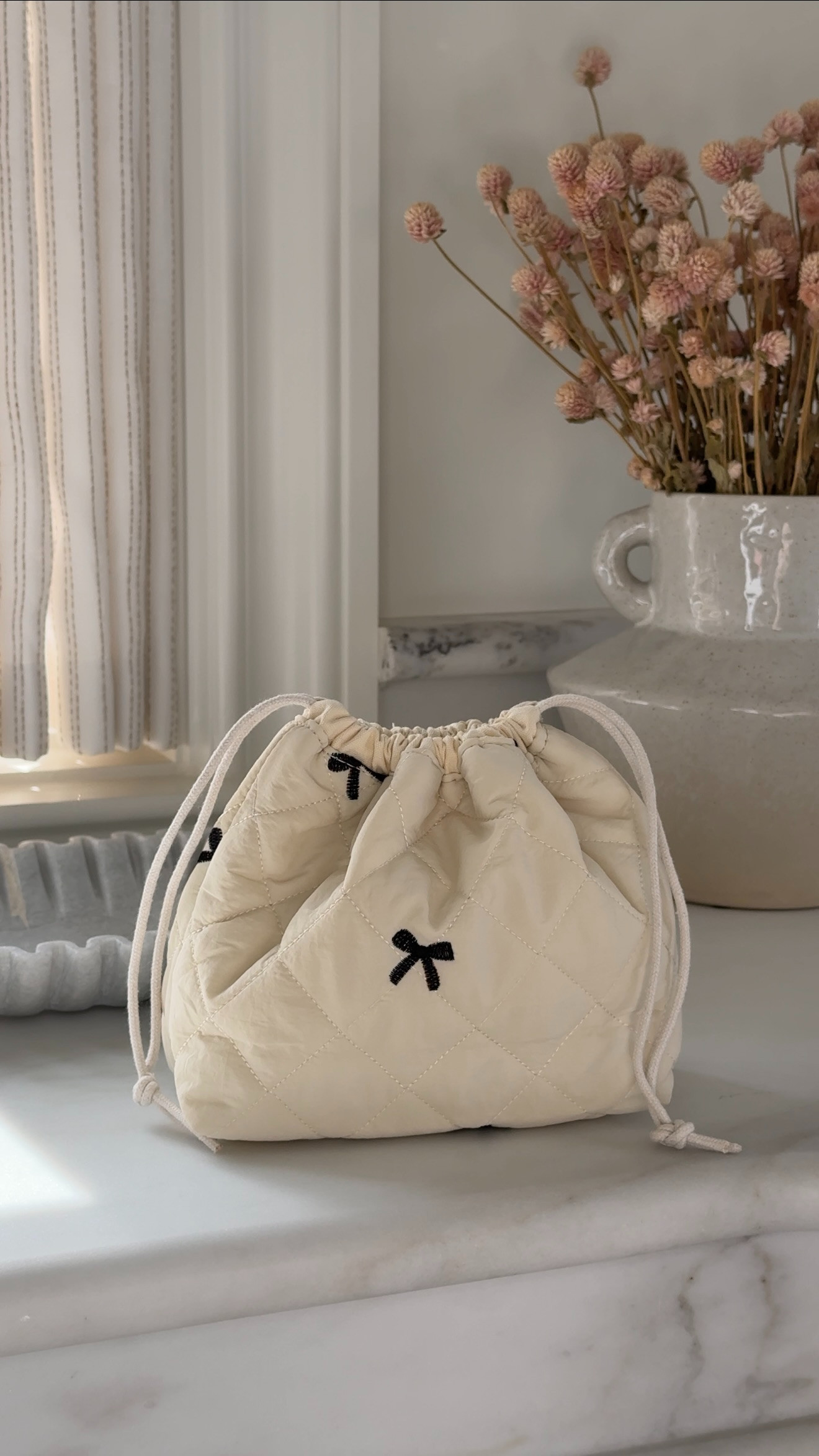 One of my favorite travel bags! This would be the perfect little gift for Christmas!

Christmas gift, holiday gift, stocking stuffer, gifts for her, gift under $50 

 #LTKGiftGuide #LTKHoliday #LTKSeasonal