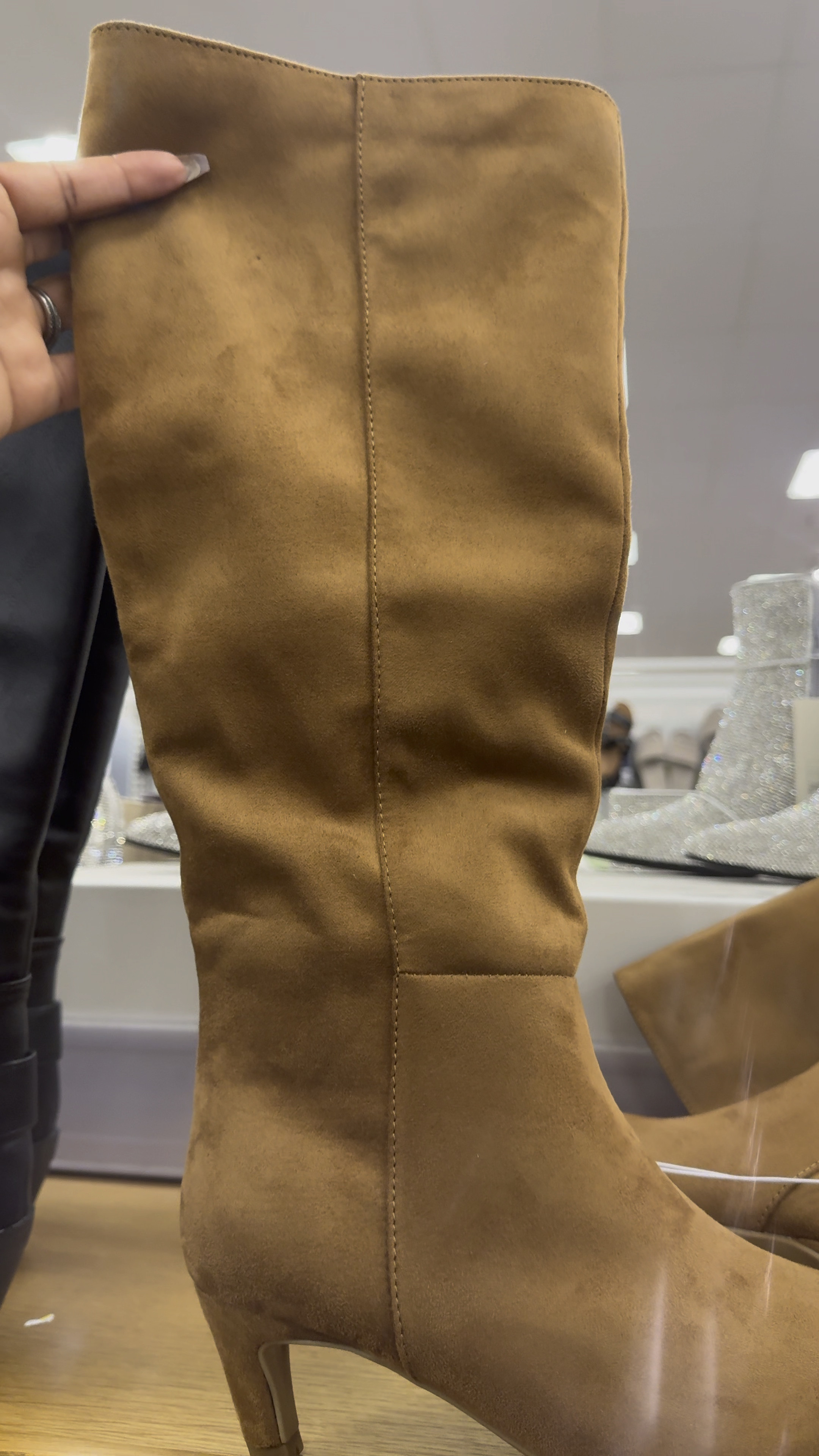 Tan Boots For Fall

#LTKStyleTip #LTKVideo #LTKSeasonal
