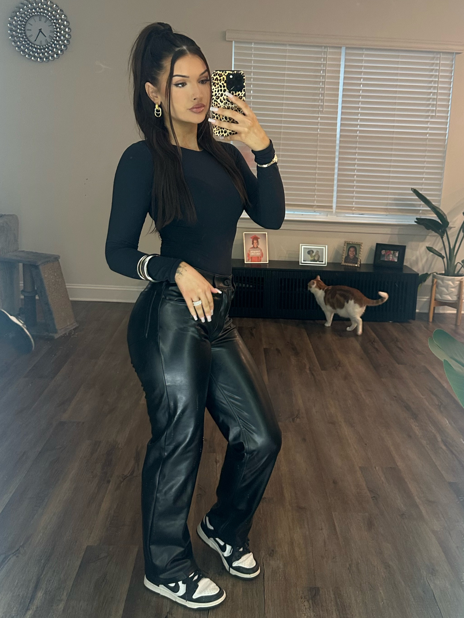 ALL BLACK 🖤