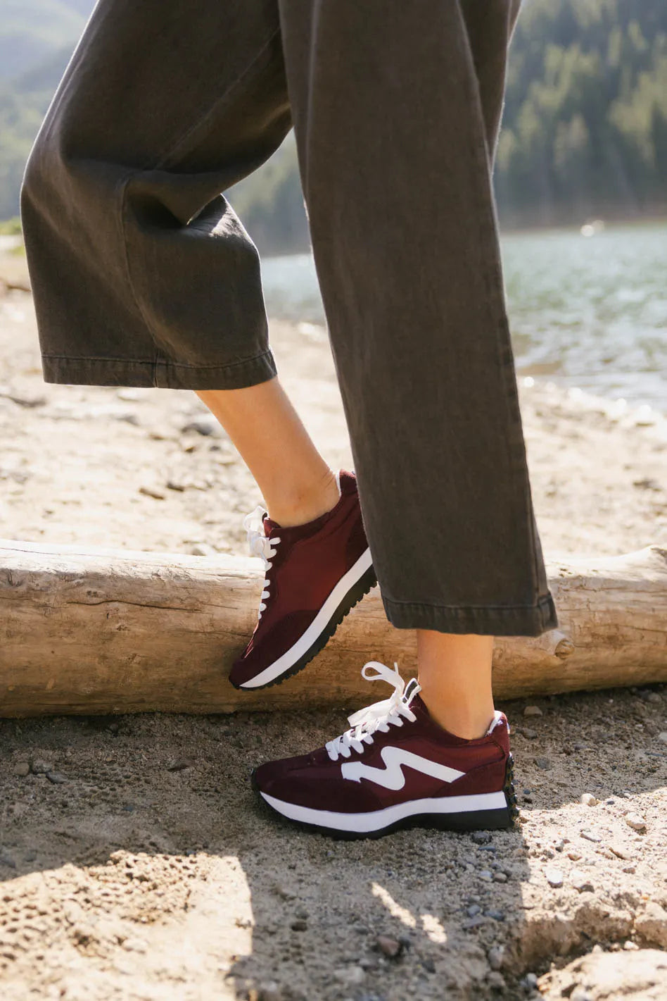 Steve Madden Campo Sneakers in Burgundy | Böhme US
