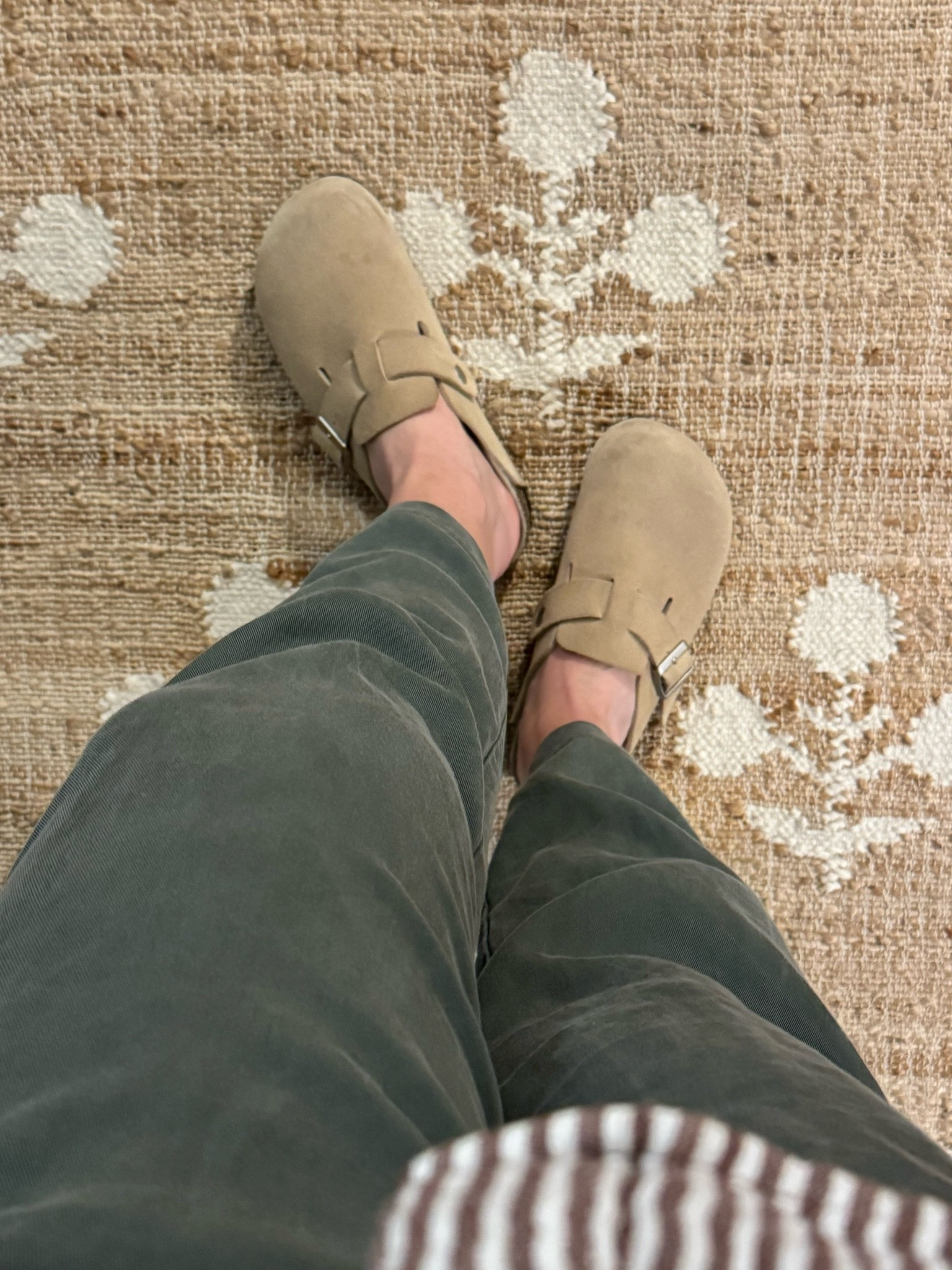 Got to wear my favorite water repellent suede clog mules. And, can’t forget about my favorite jute and wool rug.

#LTKHome #LTKSaleAlert #LTKSeasonal