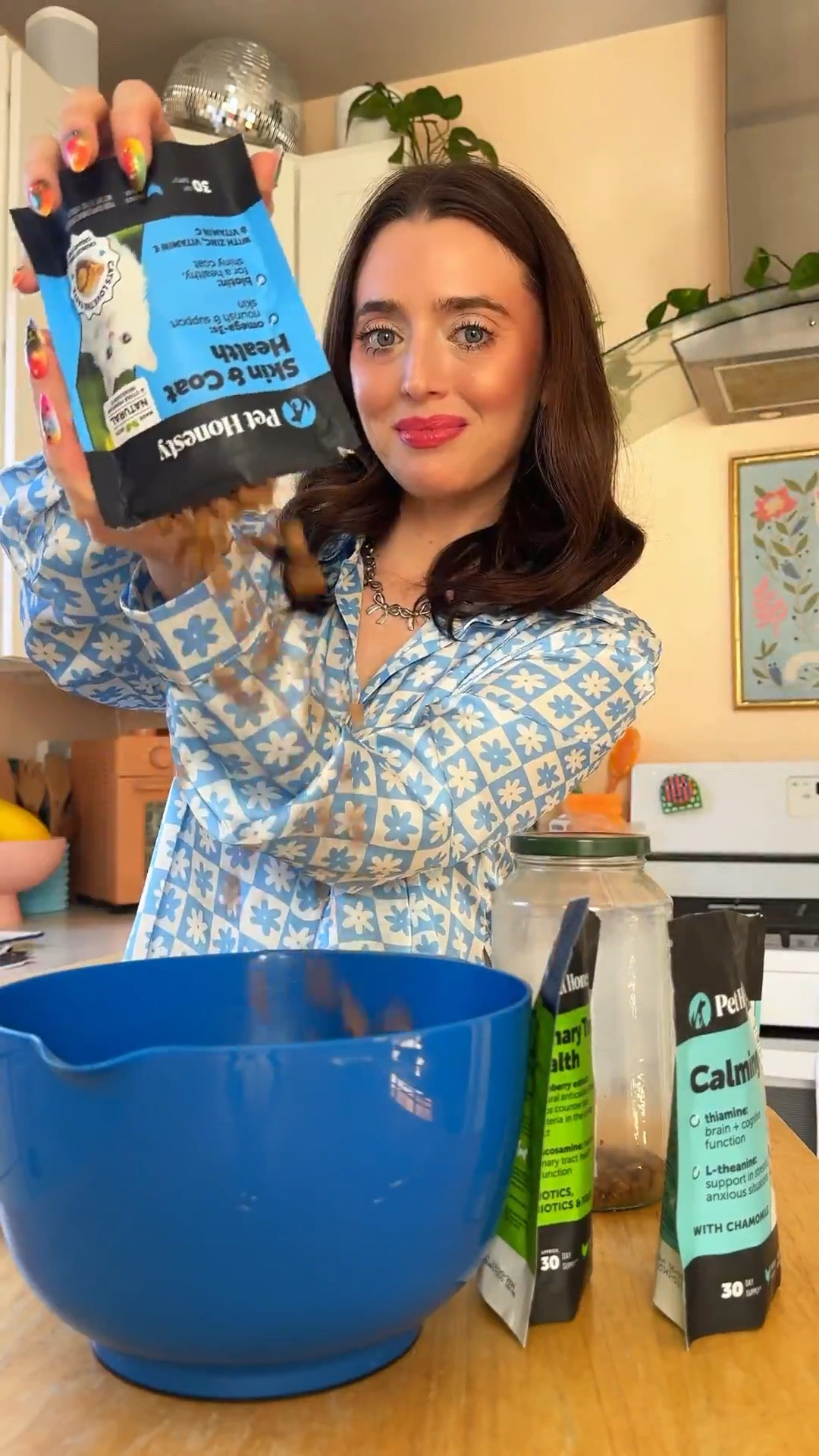 restocking cat food + treats!! 

#pet #catfood #cat #cattreats #petfood