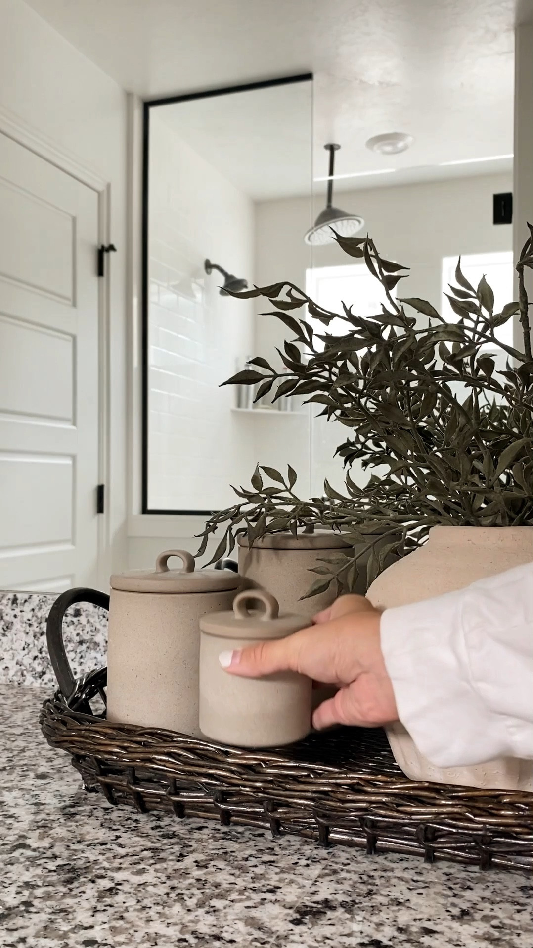 Simple bathroom countertop styling! 🤍





#homedecor #styling #home #decor #stems #neutral #finds #target #amazon #vase #interior #bathroom #bedroom #tray

#LTKstyletip #LTKxTarget #LTKhome