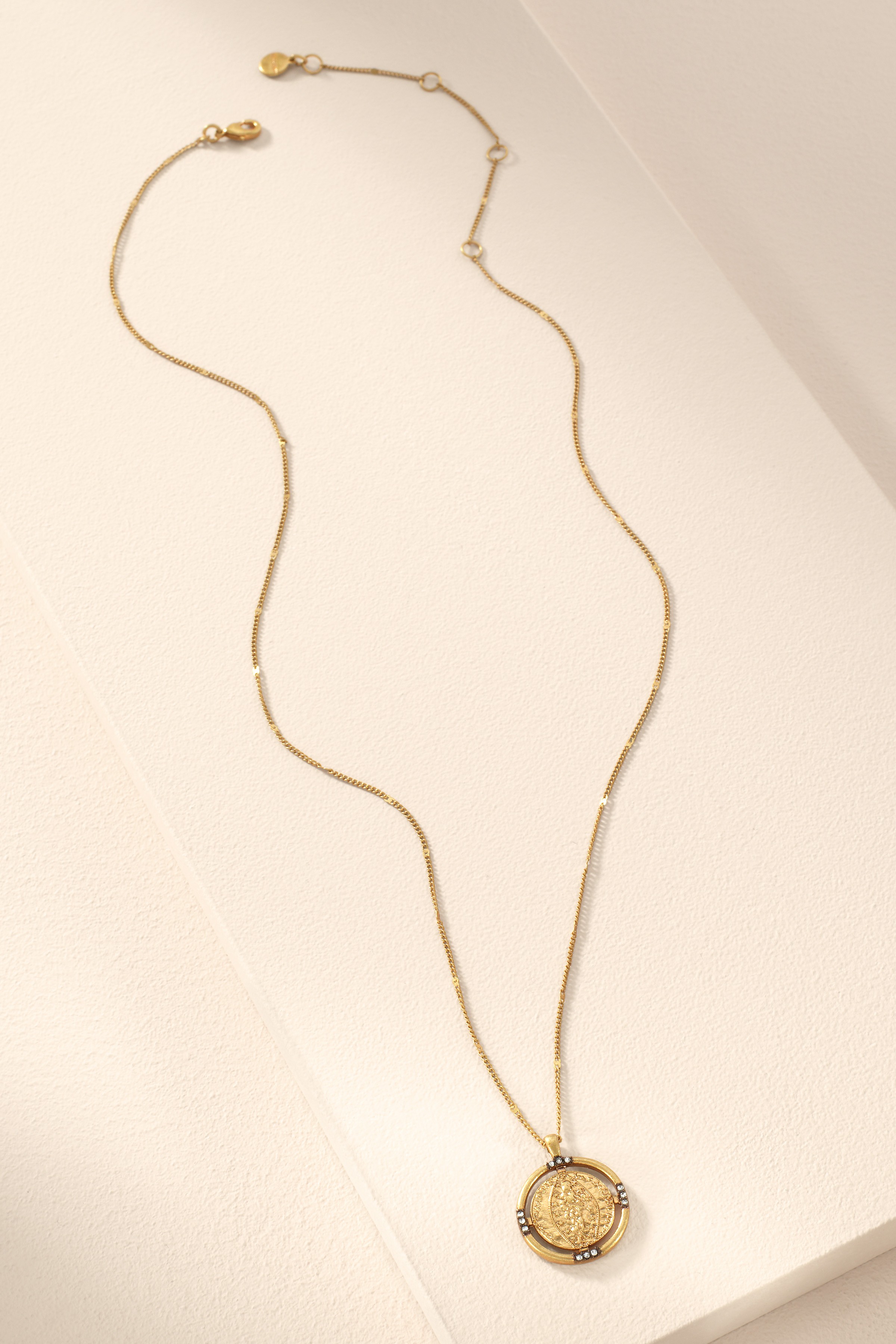 Julia Coin Pendant | Stella & Dot (US)