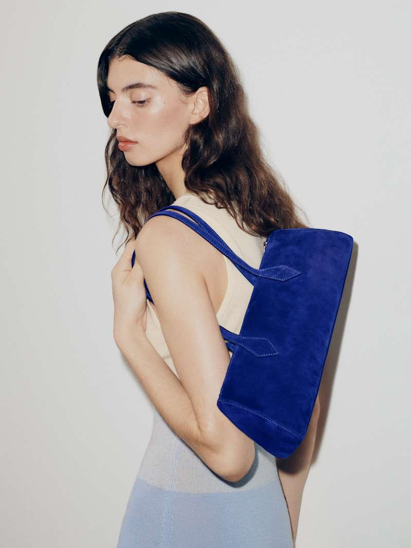 Reformation Sofia East West Shoulder Bag Black Leather | Reformation (Global)