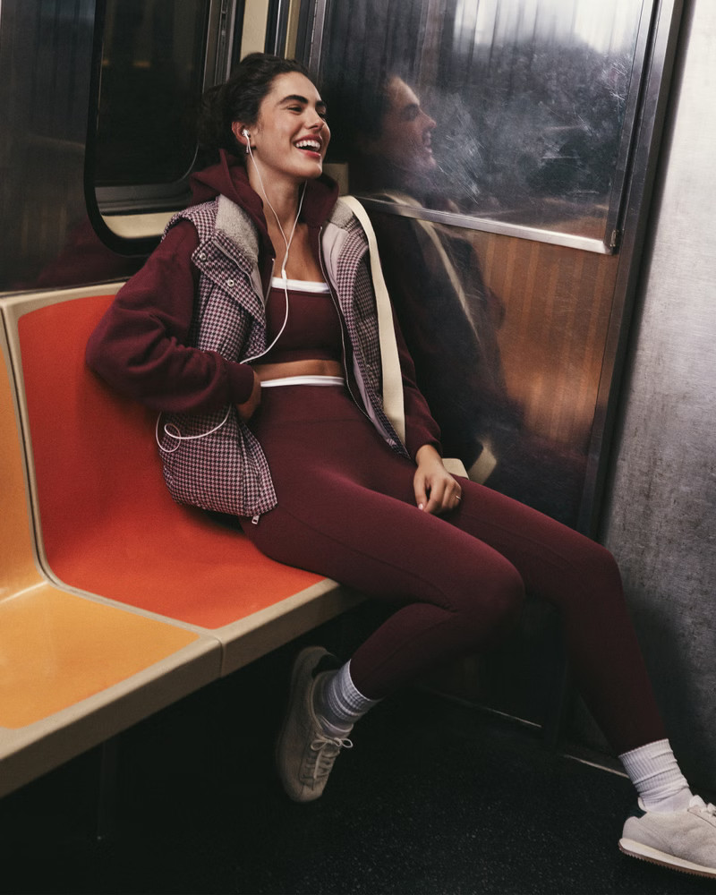 YPB studioFLEX Curve Love 7/8-Length Legging | Abercrombie & Fitch (US)