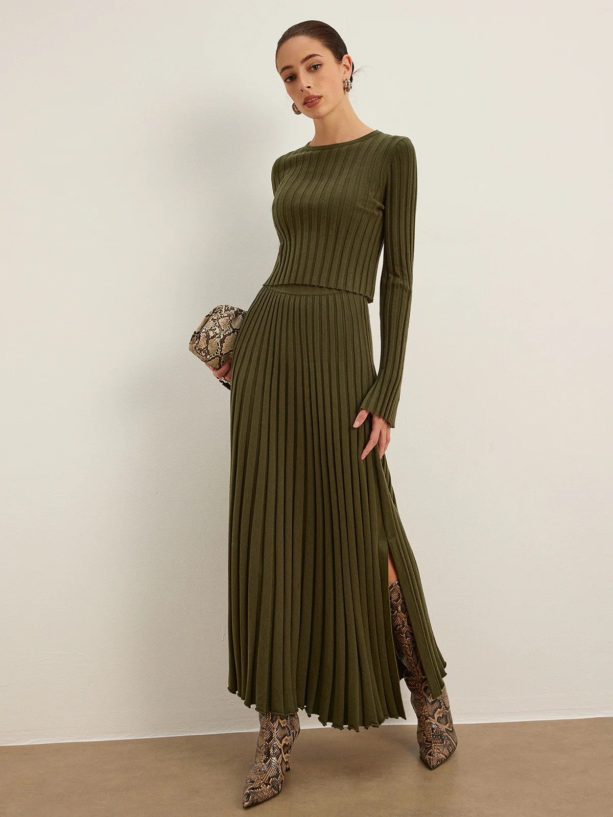 Lettuce Trim Ribbed Crop Sweater | Commense