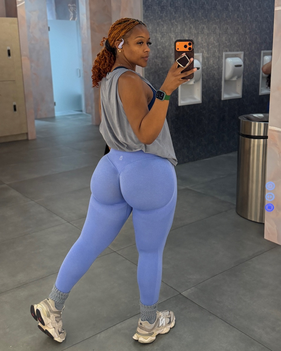💙💙💙

Bra - Small
Leggings - Medium 
Top - Medium 

Save 💰 with code: CCURVES

#LTKfitnessgoals #LTKActive #LTKootd