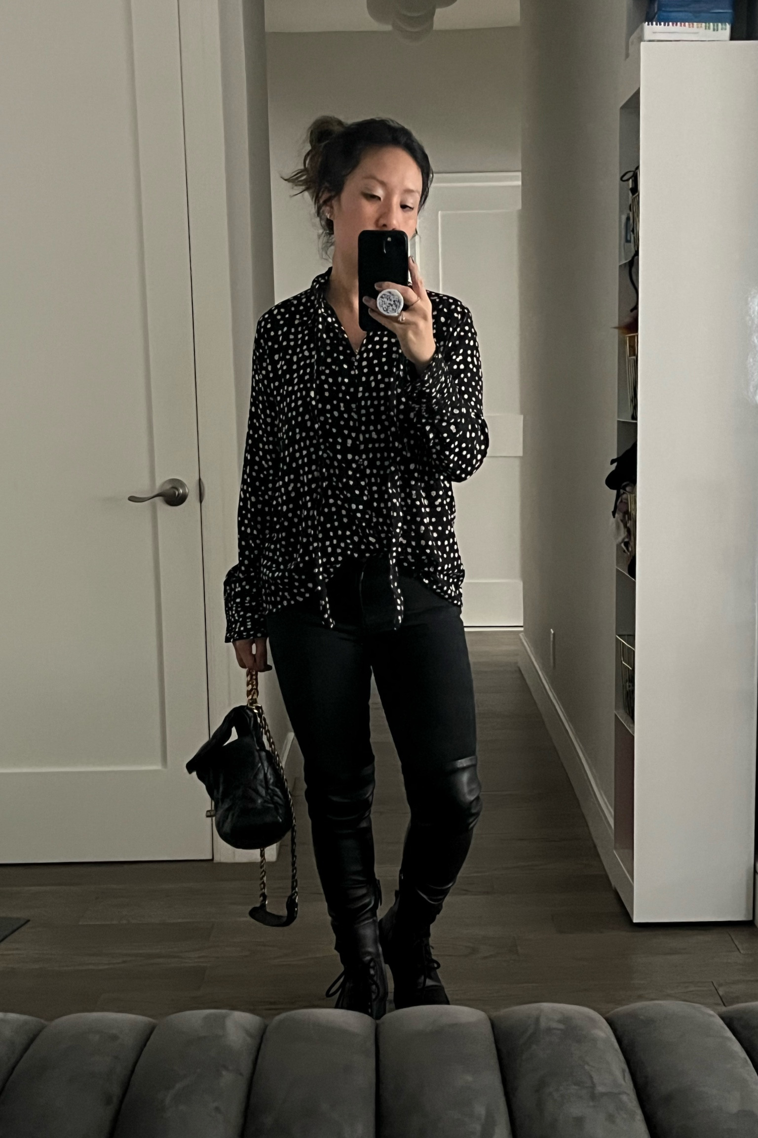 This is me on my way to being a mystery reader for the kiddies at school. True story. Mom life.

#LTKfamily #LTKkids #LTKitbag