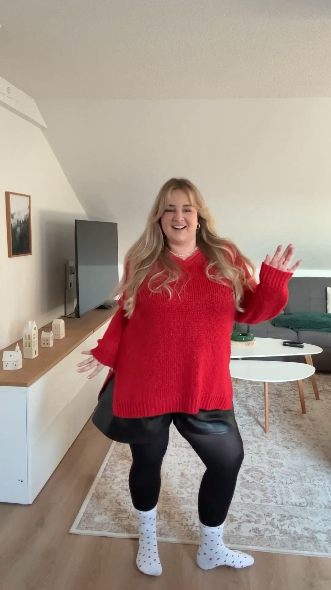 OOTD ❤️

#plussizefashion #leder #ledershorts #rot

#LTKplussize #LTKdeutschland #LTKwinter