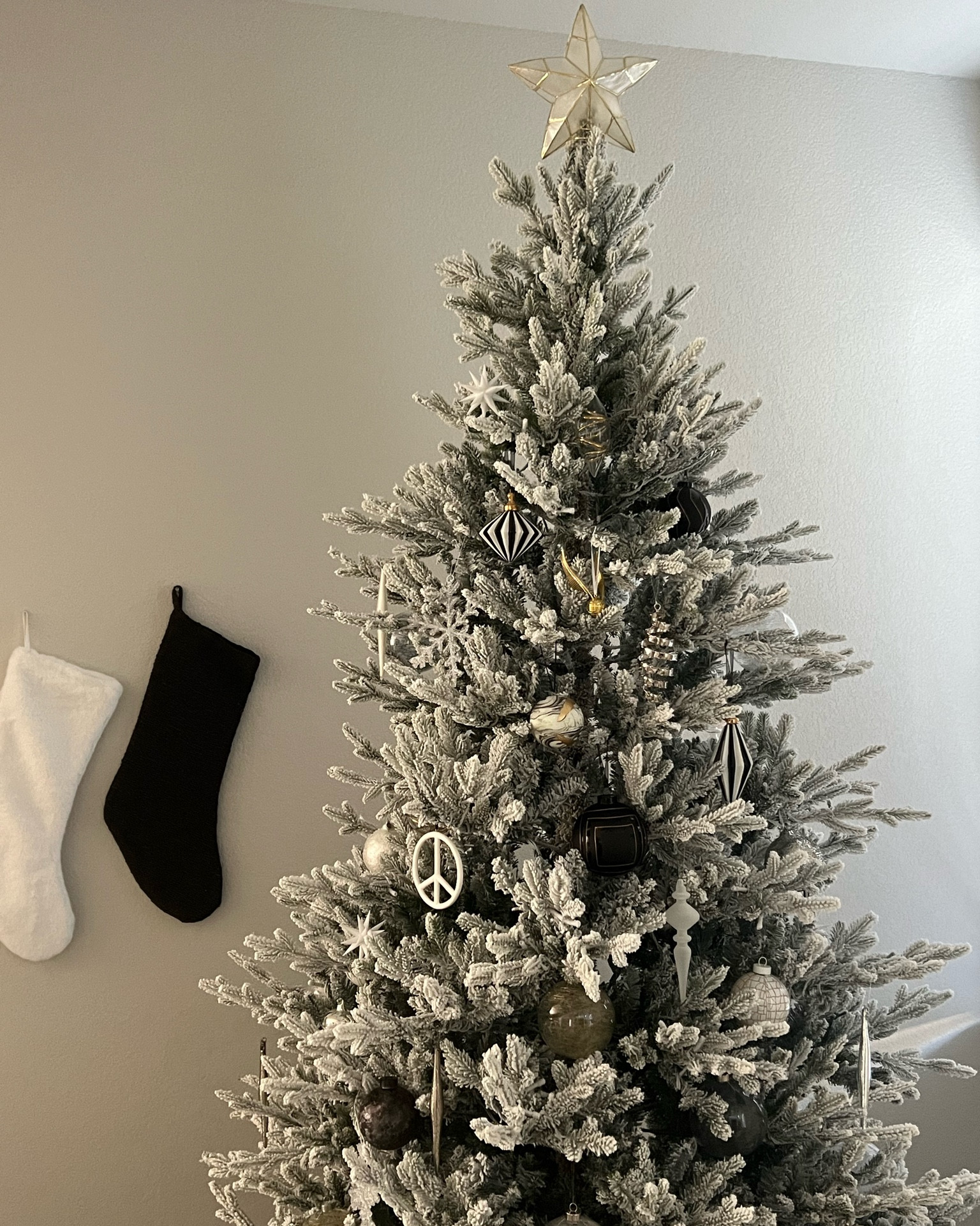 All the Ornament I used to achieve my neutral Christmas tree 🎄 

#LTKhome #LTKSeasonal #LTKHoliday