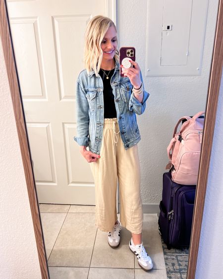 My travel outfit home! I love these Amazon linen wide leg pants! They are perfect for traveling! 

#LTKTravel #LTKSeasonal #LTKStyleTip
