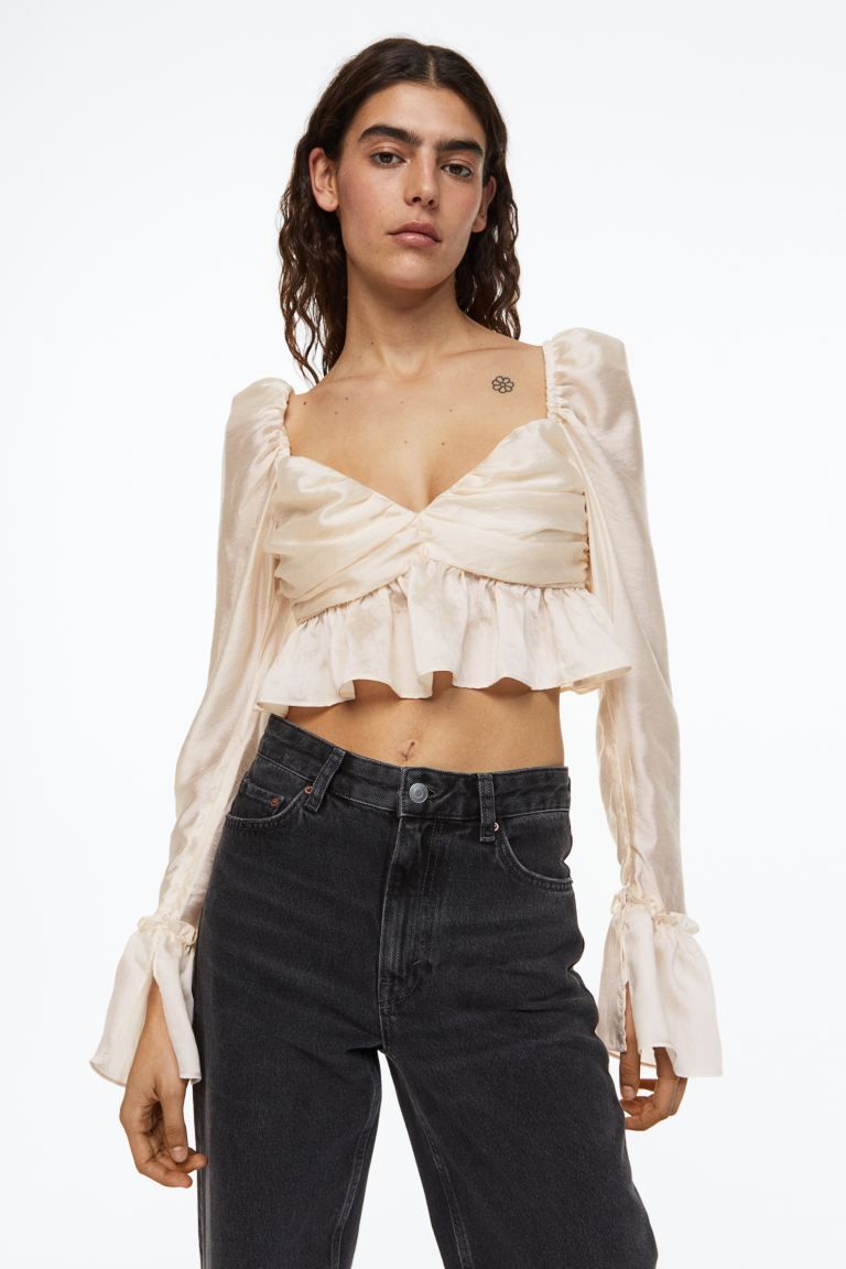 Short Puff-sleeved Peplum Blouse | H&M (US + CA)