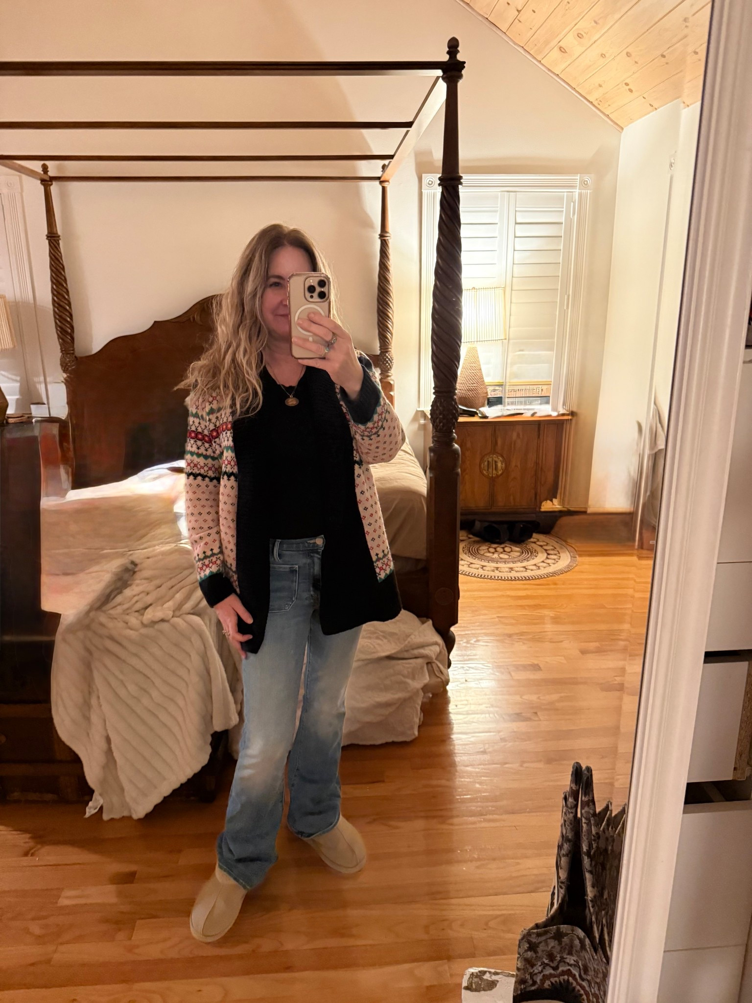 One of my favorite things to thrift is sweaters and this LLBean cardigan is no exception. And I love my Mother Jeans, Uniqlo tees and Uggs with everything. I’ll link some other cute sweaters below. 

#LTKSeasonal #LTKmomlife #LTKootd
