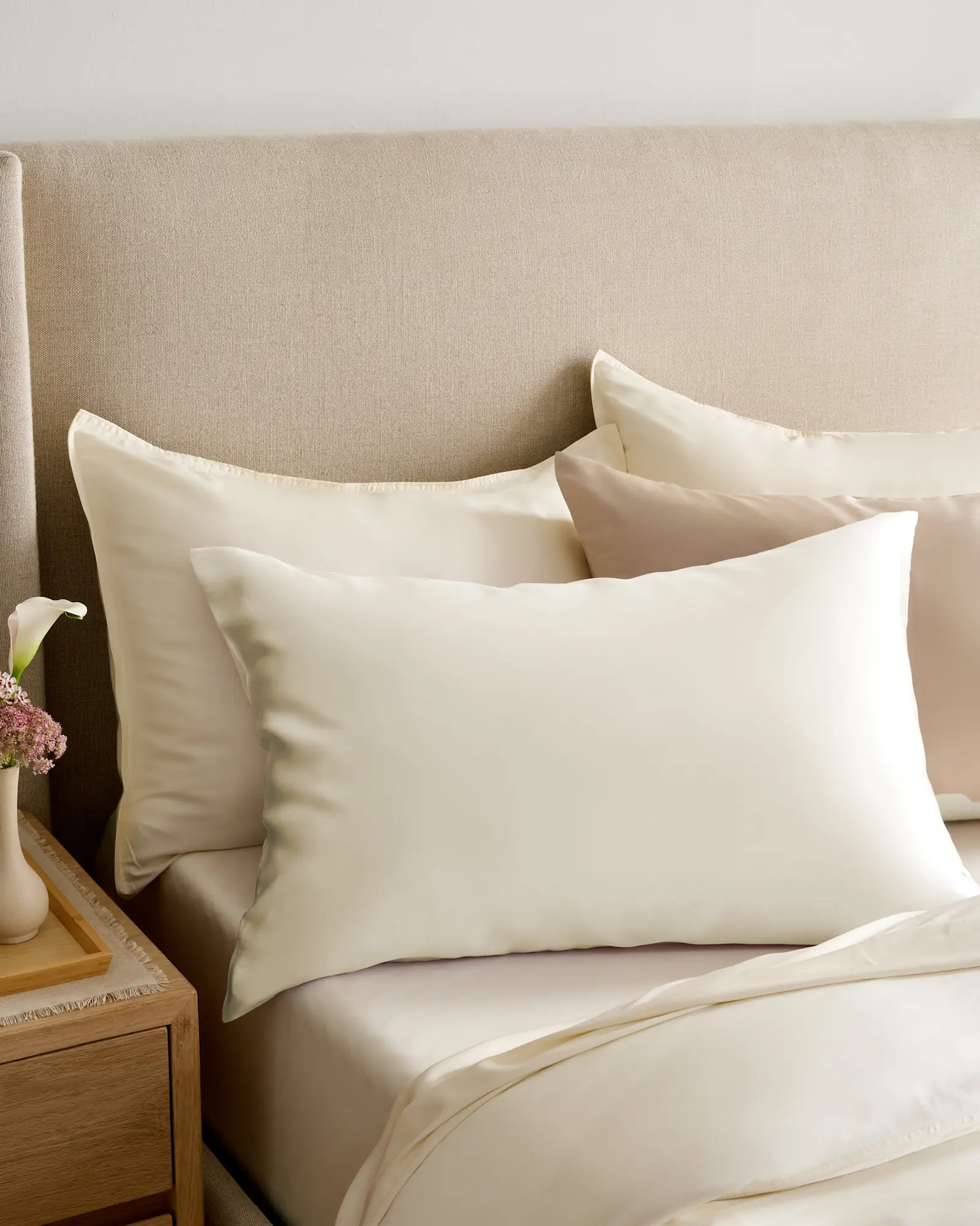 100% Mulberry Silk Pillowcase | Quince