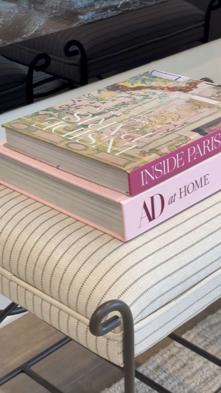 These coffee table books are such cute spring additions to my living room😊🌸



Spring 2026, home decor, architectural digest, inside paris, amazon, target, interior design, sidneymarieduke 

 #LTKSeasonal #LTKHome