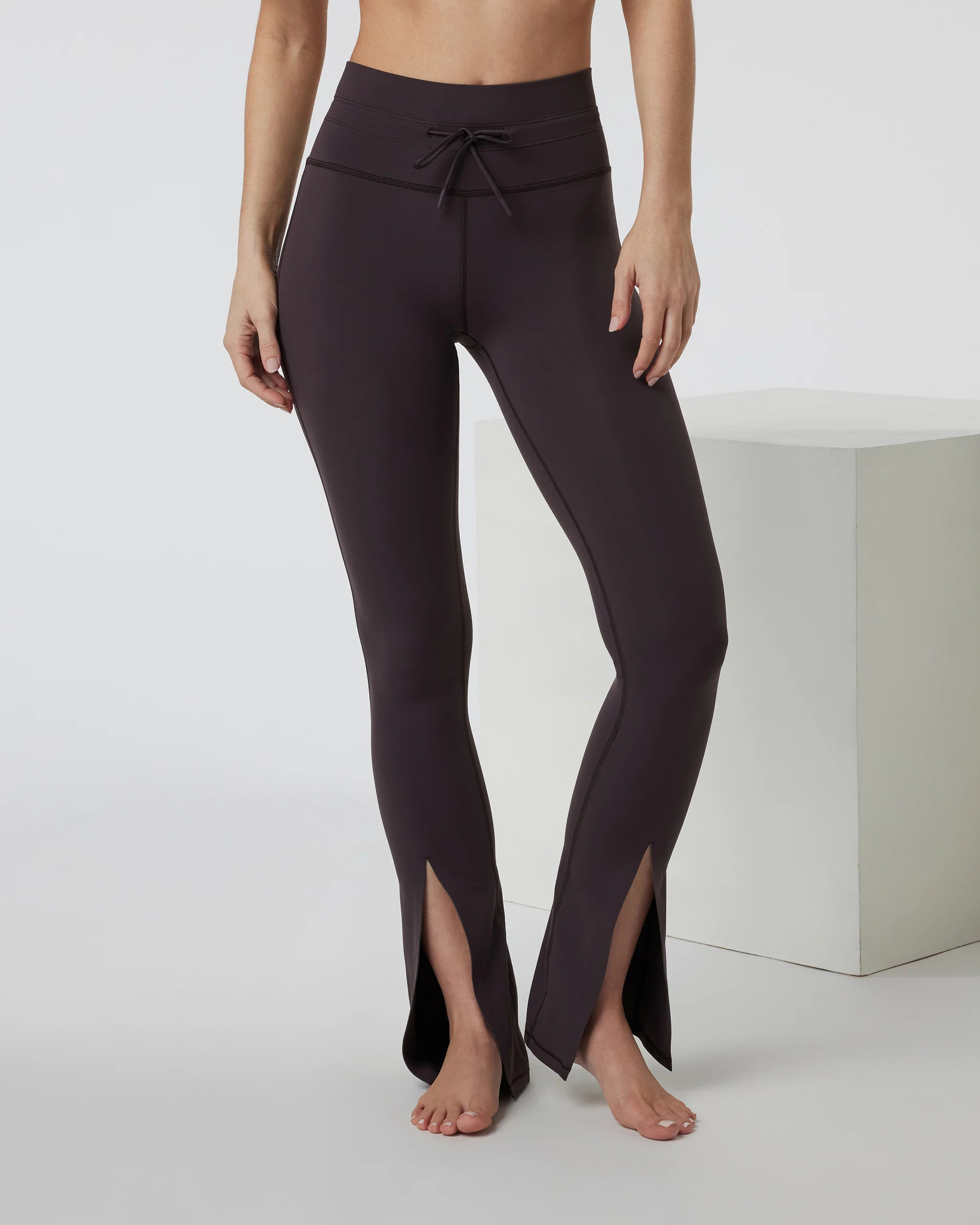 Daily Split Flare | Sangria Flare Leggings | Vuori | Vuori Clothing (US & Canada)