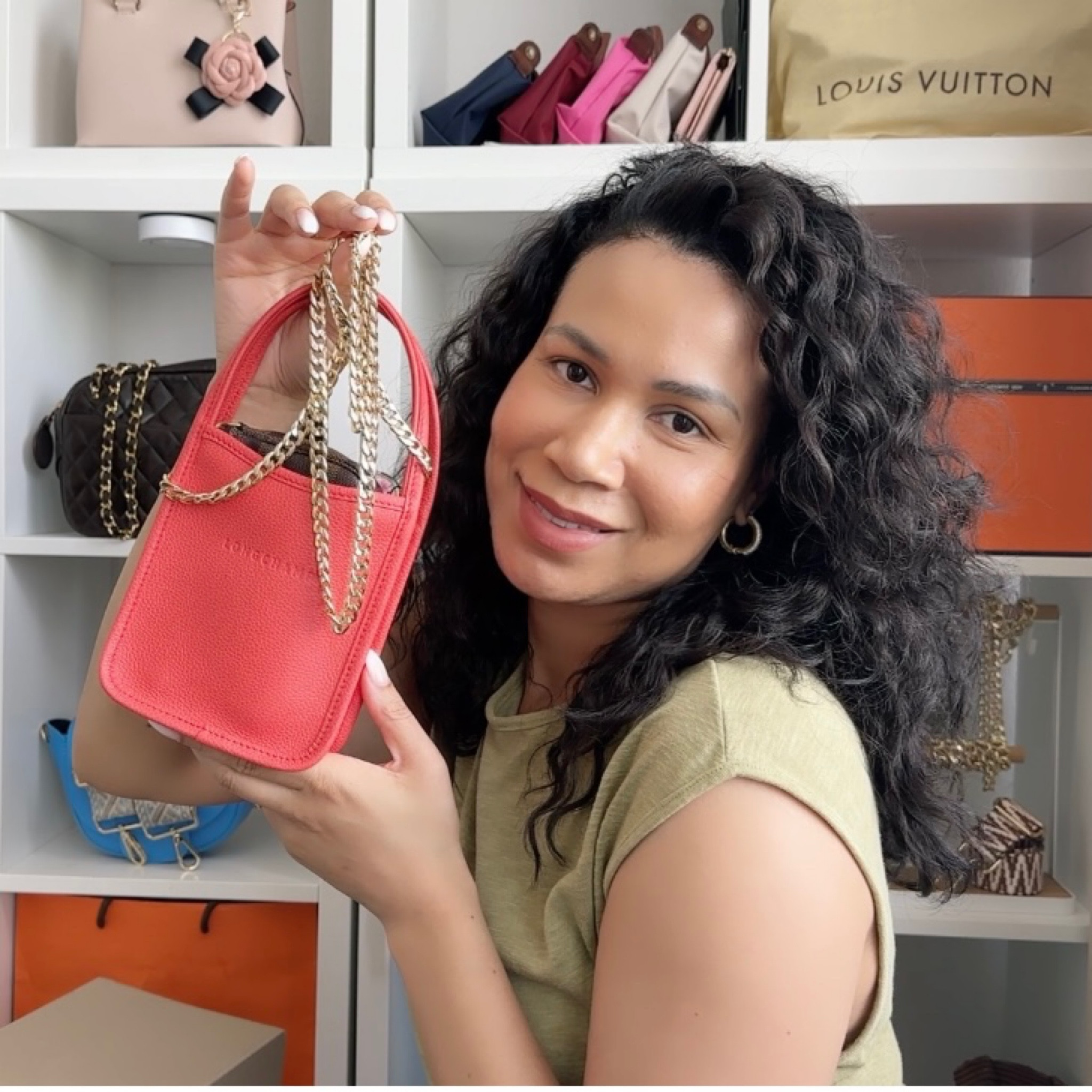 Just unboxed this beautiful Longchamp Le Foulonné xs handbag. So cute and the color is stunning 🤩 

#LTKsalealert #LTKeurope #LTKFind