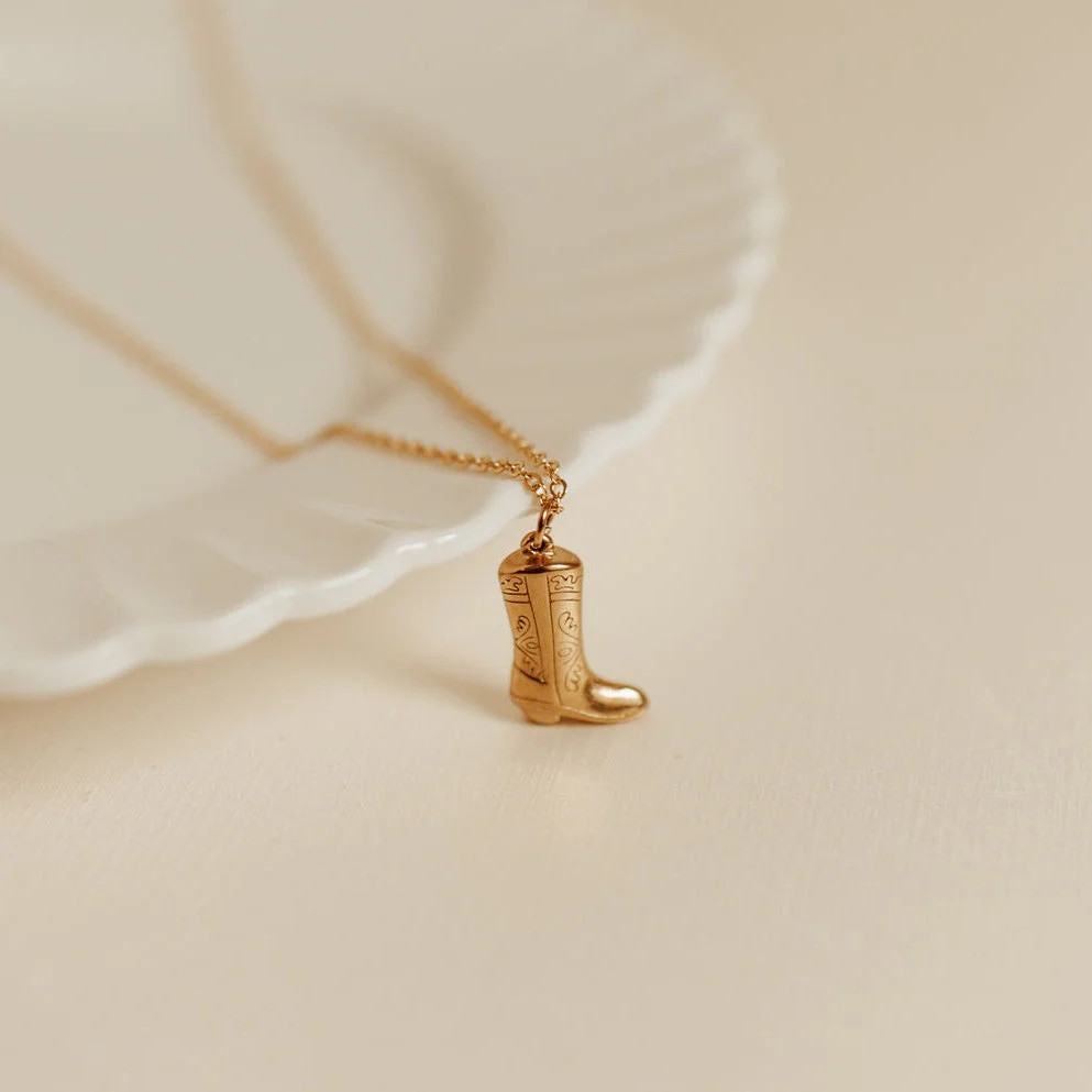 Dolly Boot Necklace | Pink Lily