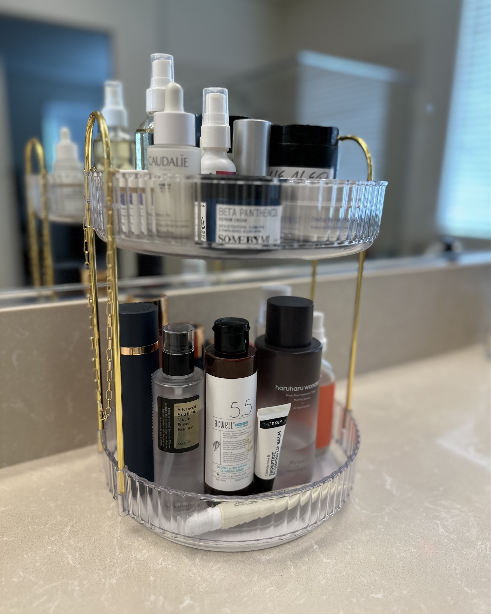 I’ve loved using this rotating organizer to neatly store all my beauty and skincare essentials! Linked more options as well. 


#LTKBeauty #LTKFindsUnder50